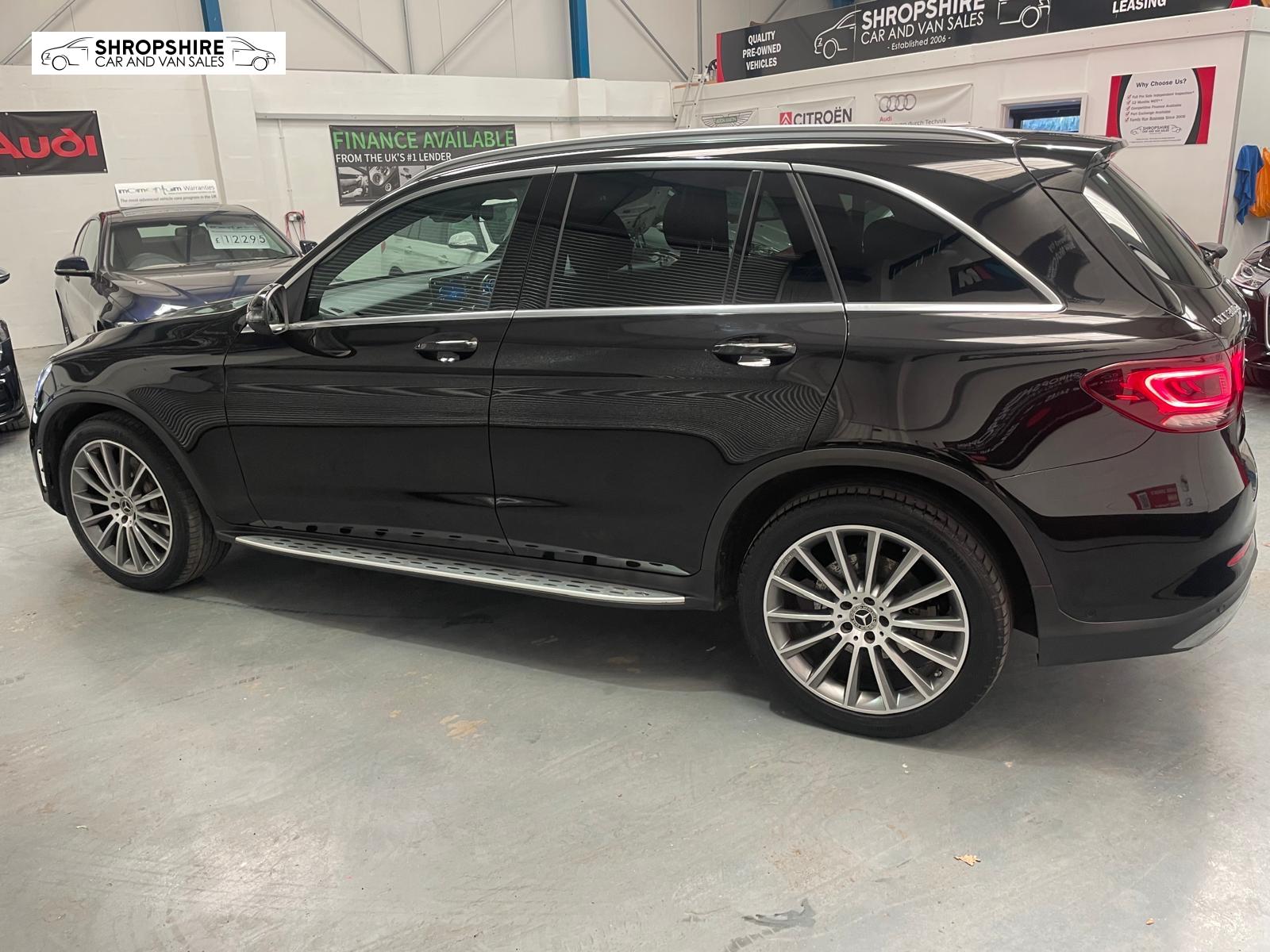 Mercedes-Benz GLC 2.0 GLC300d AMG Line (Premium) SUV 5dr Diesel G-Tronic+ 4MATIC Euro 6 (s/s) (245 ps)