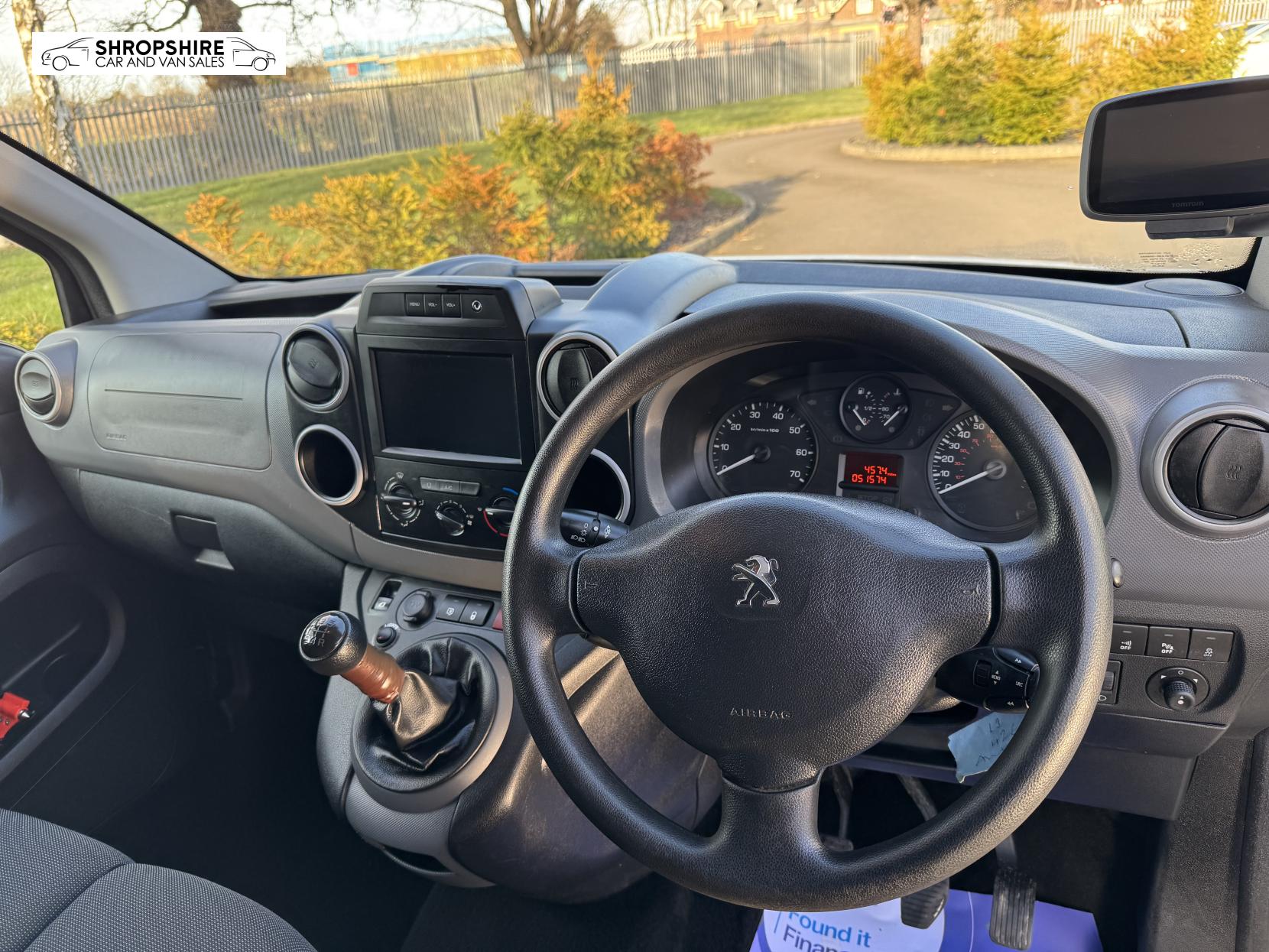 Peugeot Partner 1.6 BlueHDi 854 Professional Panel Van 5dr Diesel Manual L1 (112 g/km, 100 bhp)
