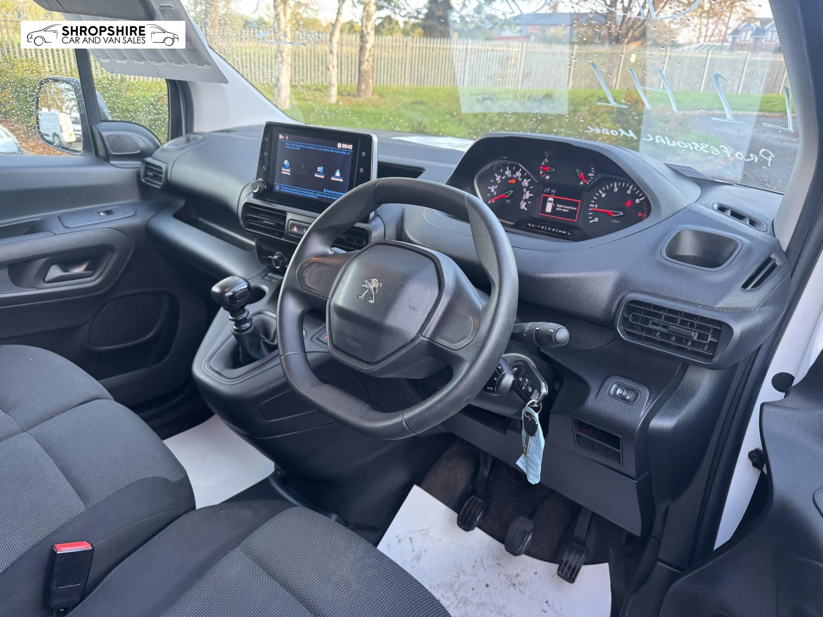 Peugeot Partner 1.5 BlueHDi 1000 Professional Premium Standard Panel Van 5dr Diesel Manual SWB Euro 6 (100 bhp)