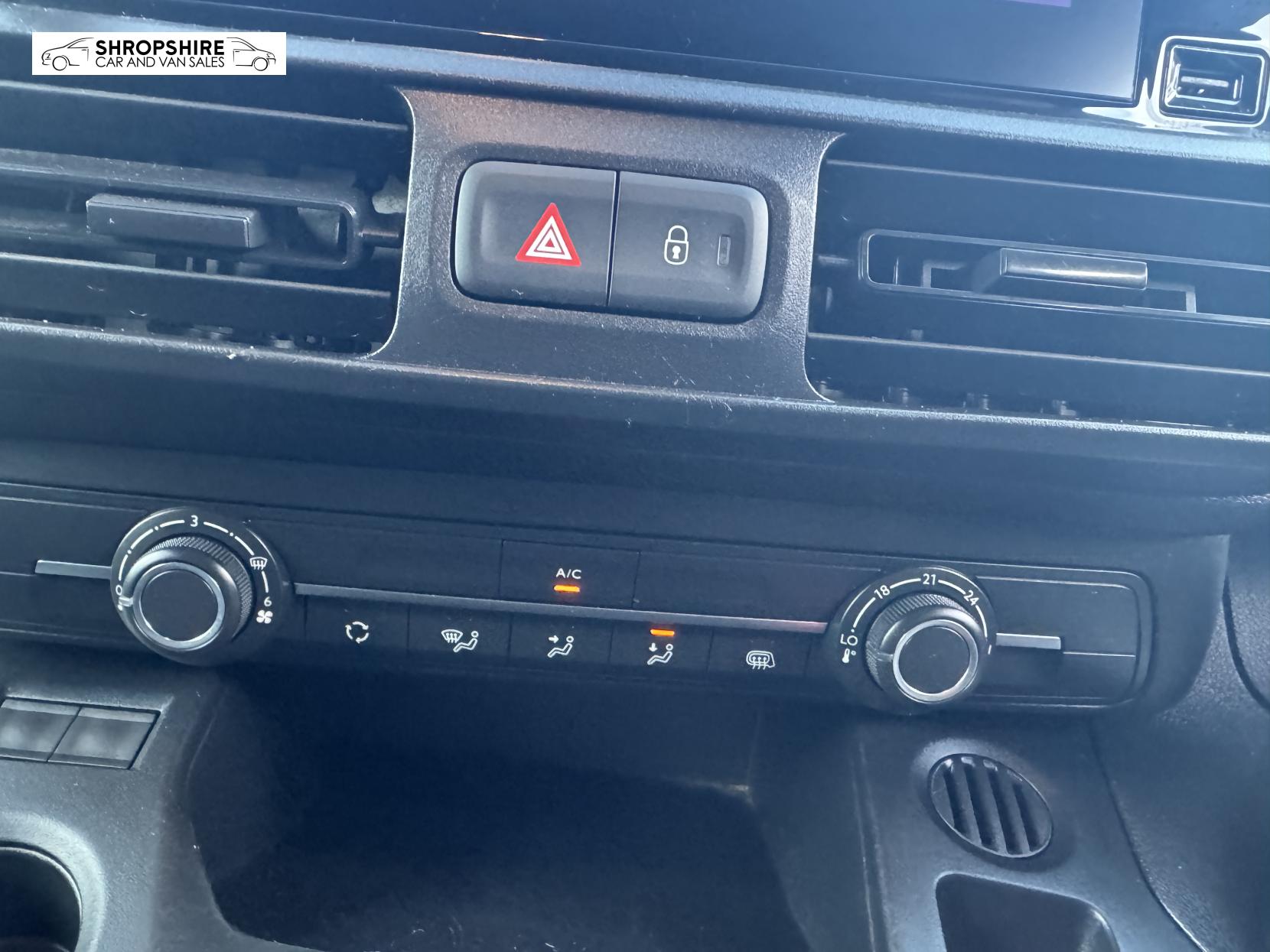 Peugeot Partner 1.5 BlueHDi 1000 Professional Premium Standard Panel Van 5dr Diesel Manual SWB Euro 6 (100 bhp)