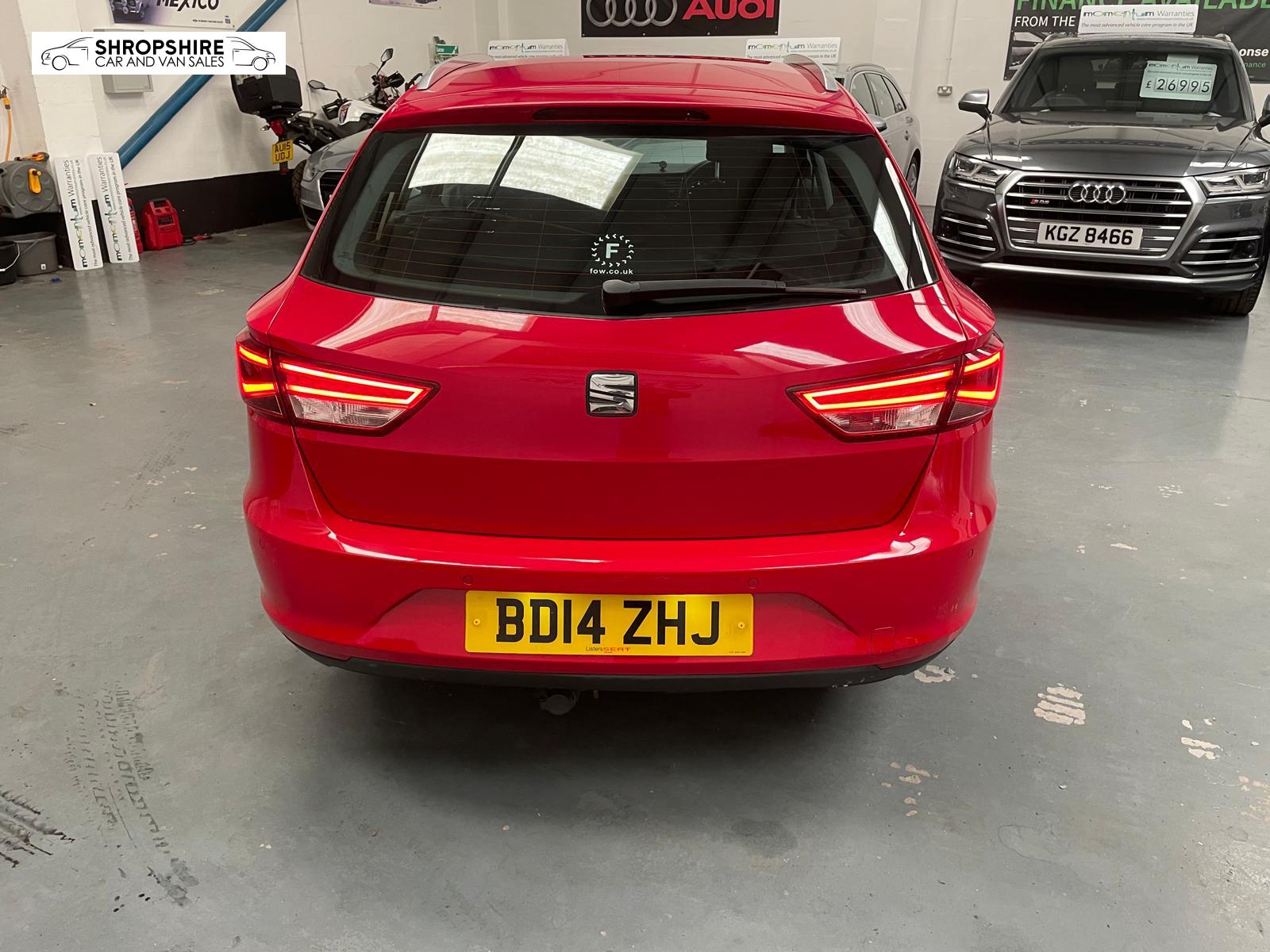 SEAT Leon 2.0 TDI CR SE Sport Tourer 5dr Diesel DSG Euro 5 (s/s) (150 ps)