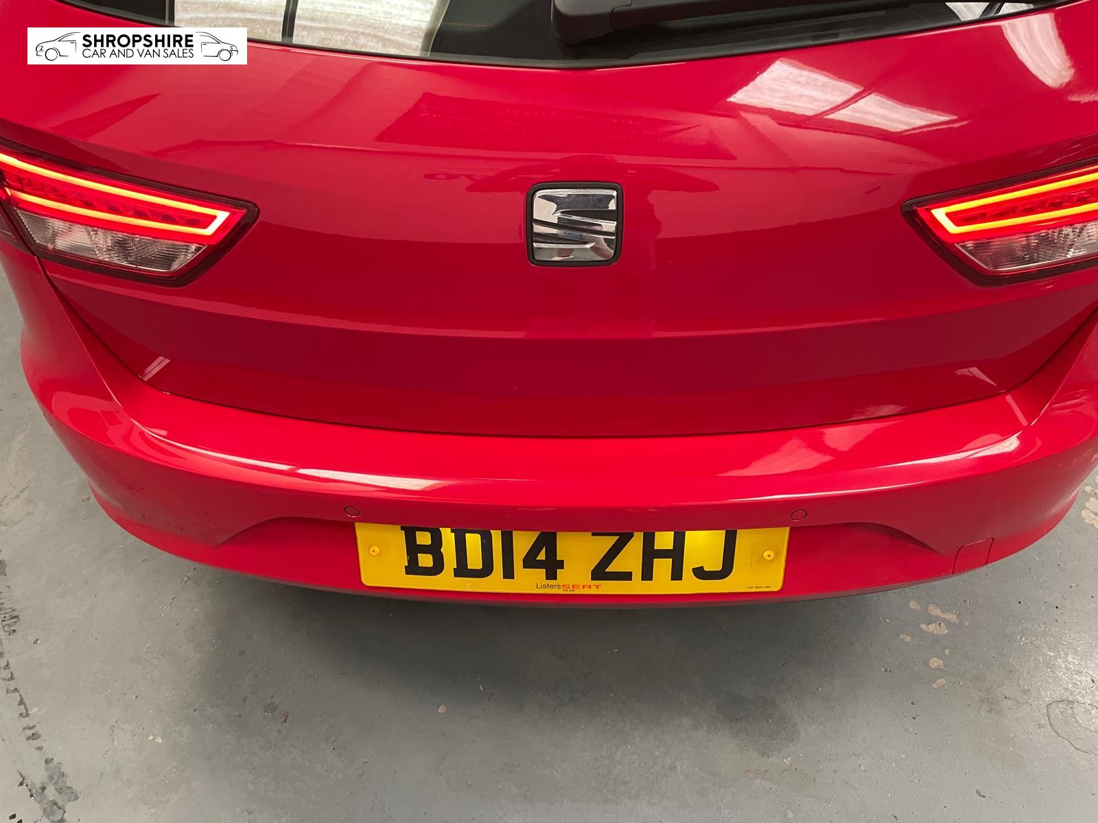 SEAT Leon 2.0 TDI CR SE Sport Tourer 5dr Diesel DSG Euro 5 (s/s) (150 ps)