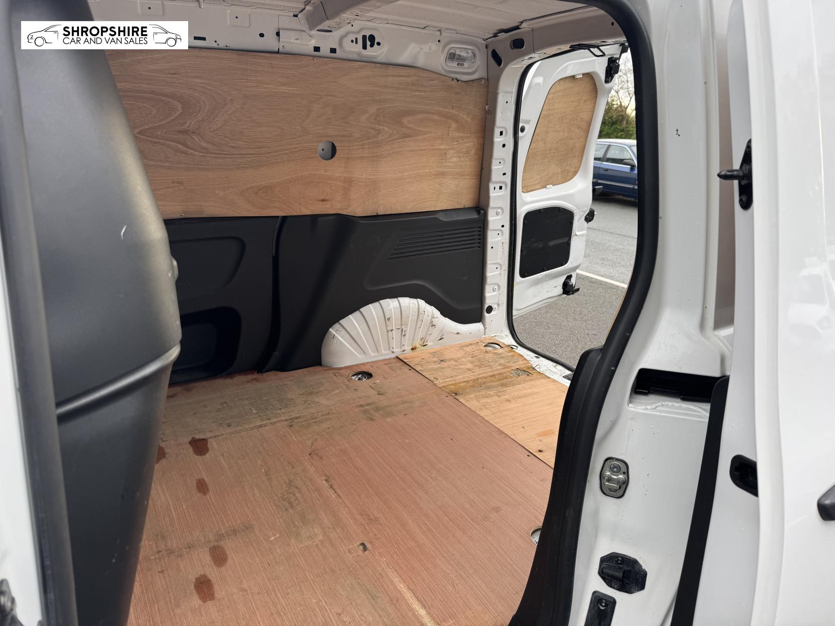 Vauxhall Combo 1.6 Turbo D 2300 Sportive Panel Van 4dr Diesel Manual L1 H1 Euro 6 (s/s) (100 ps)