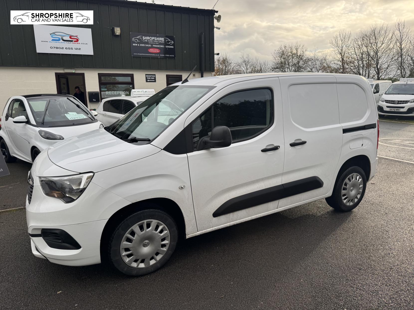 Vauxhall Combo 1.6 Turbo D 2300 Sportive Panel Van 4dr Diesel Manual L1 H1 Euro 6 (s/s) (100 ps)