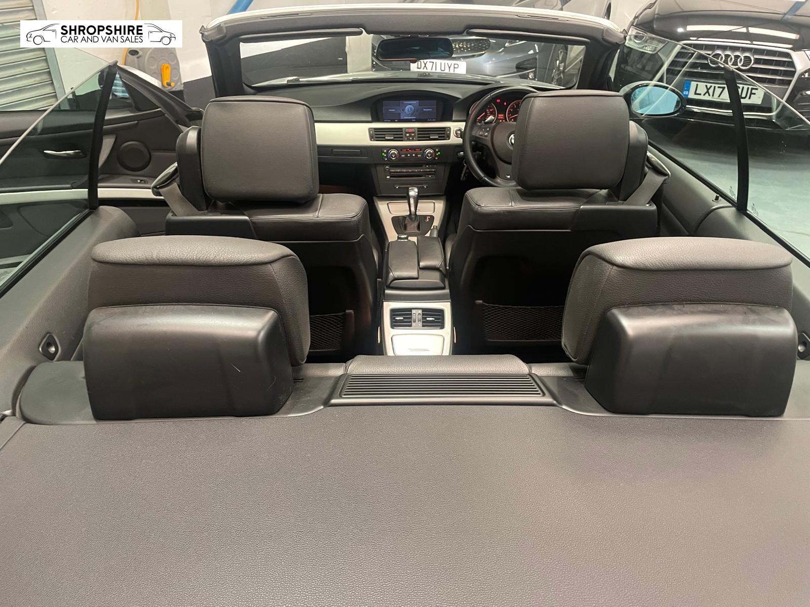 BMW 3 Series 3.0 330i M Sport Convertible 2dr Petrol Steptronic Euro 4 (272 ps)