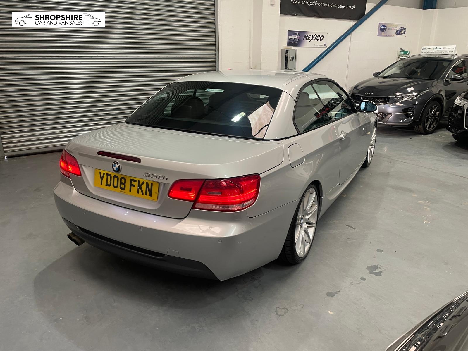 BMW 3 Series 3.0 330i M Sport Convertible 2dr Petrol Steptronic Euro 4 (272 ps)