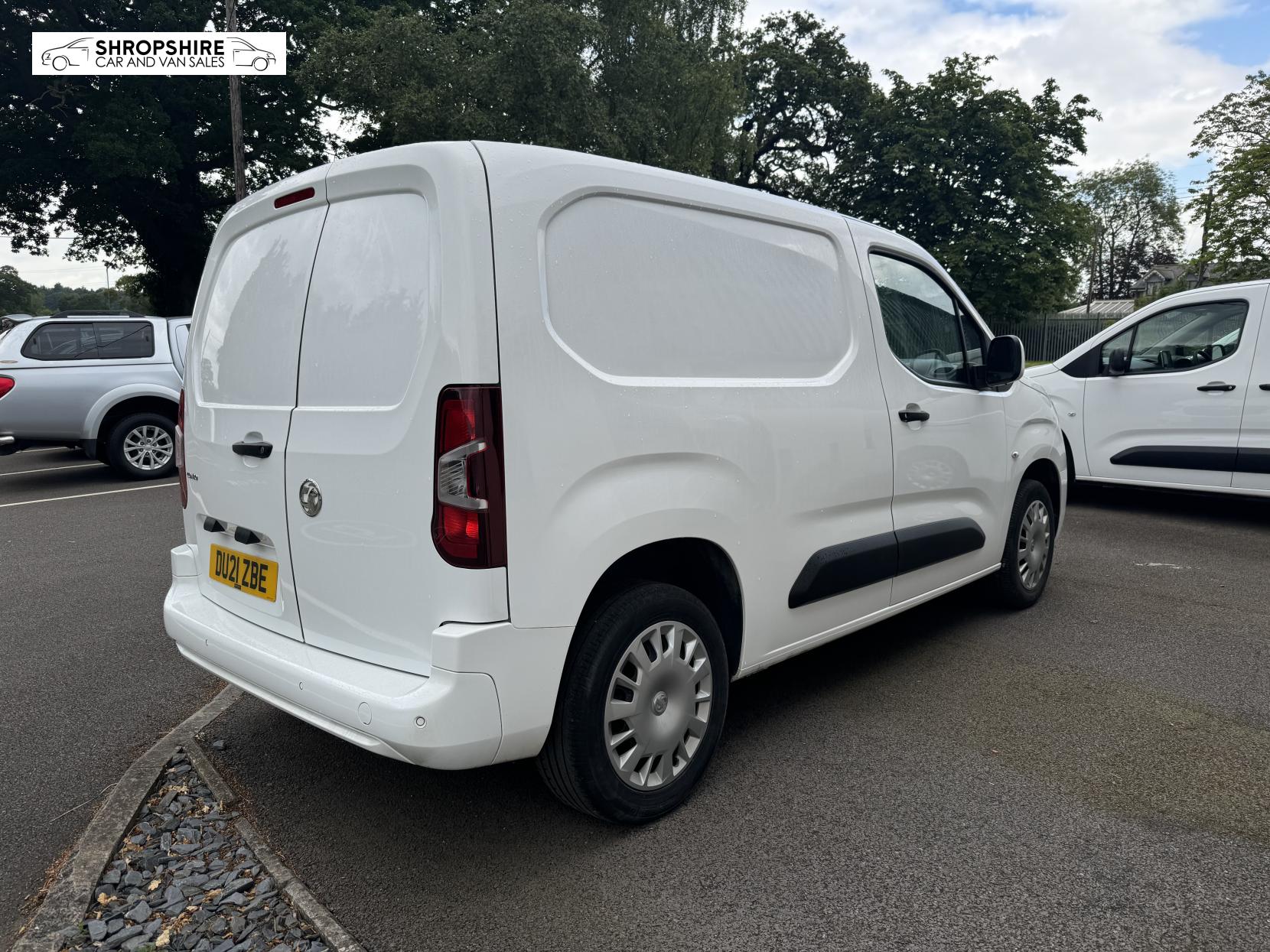 Vauxhall Combo 1.5 Turbo D 2300 Sportive Panel Van 4dr Diesel Manual L1 H1 Euro 6 (100 ps)