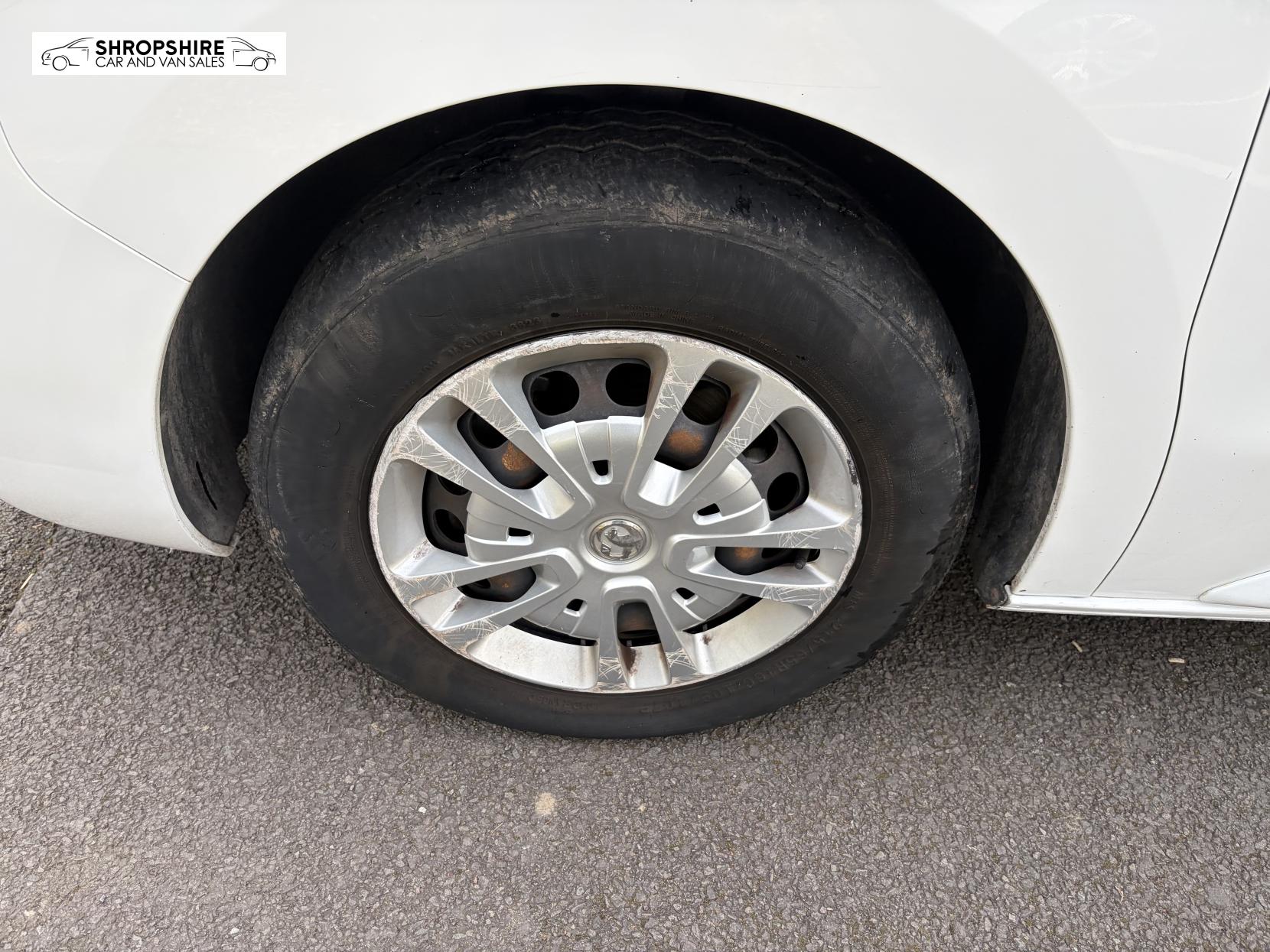 Vauxhall Vivaro 1.5 Turbo D 2900 Sportive Panel Van 5dr Diesel Manual L2 H1 Euro 6 (s/s) (100 ps)