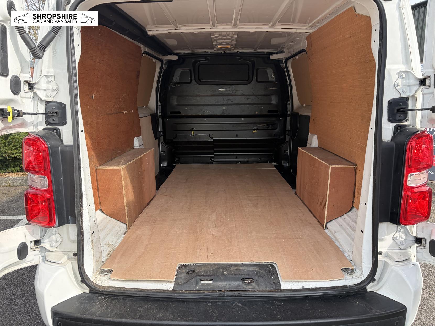 Vauxhall Vivaro 1.5 Turbo D 2900 Sportive Panel Van 5dr Diesel Manual L2 H1 Euro 6 (s/s) (100 ps)