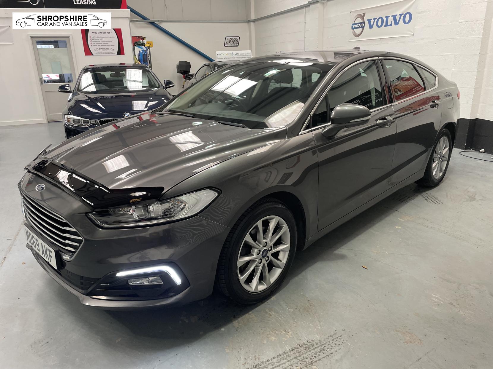 Ford Mondeo 2.0 EcoBlue Zetec Edition Hatchback 5dr Diesel Manual Euro 6 (s/s) (150 ps)