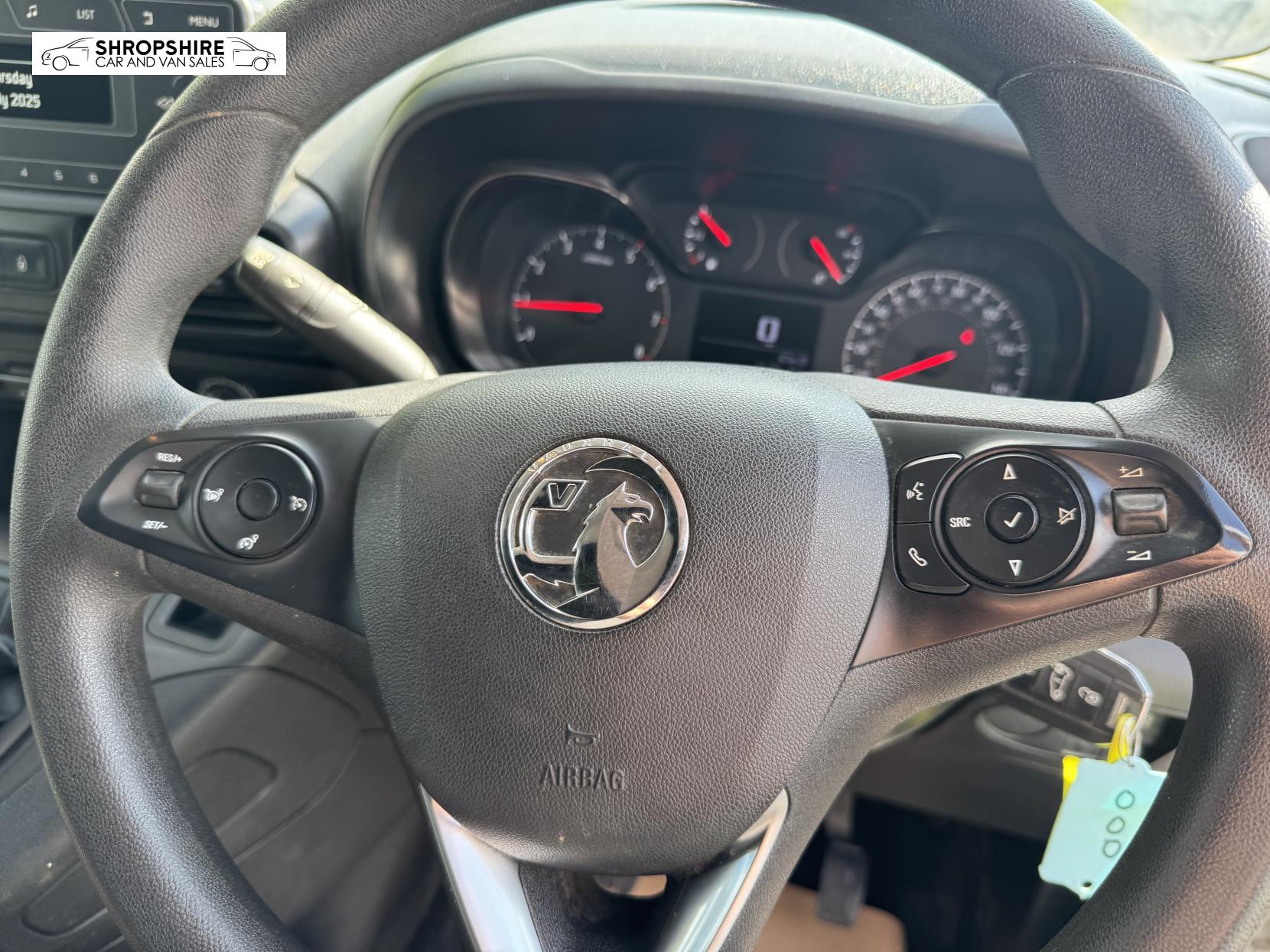Vauxhall Combo 1.5 Turbo D 2300 Sportive Panel Van 4dr Diesel Manual L2 H1 Euro 6 (s/s) (100 ps)