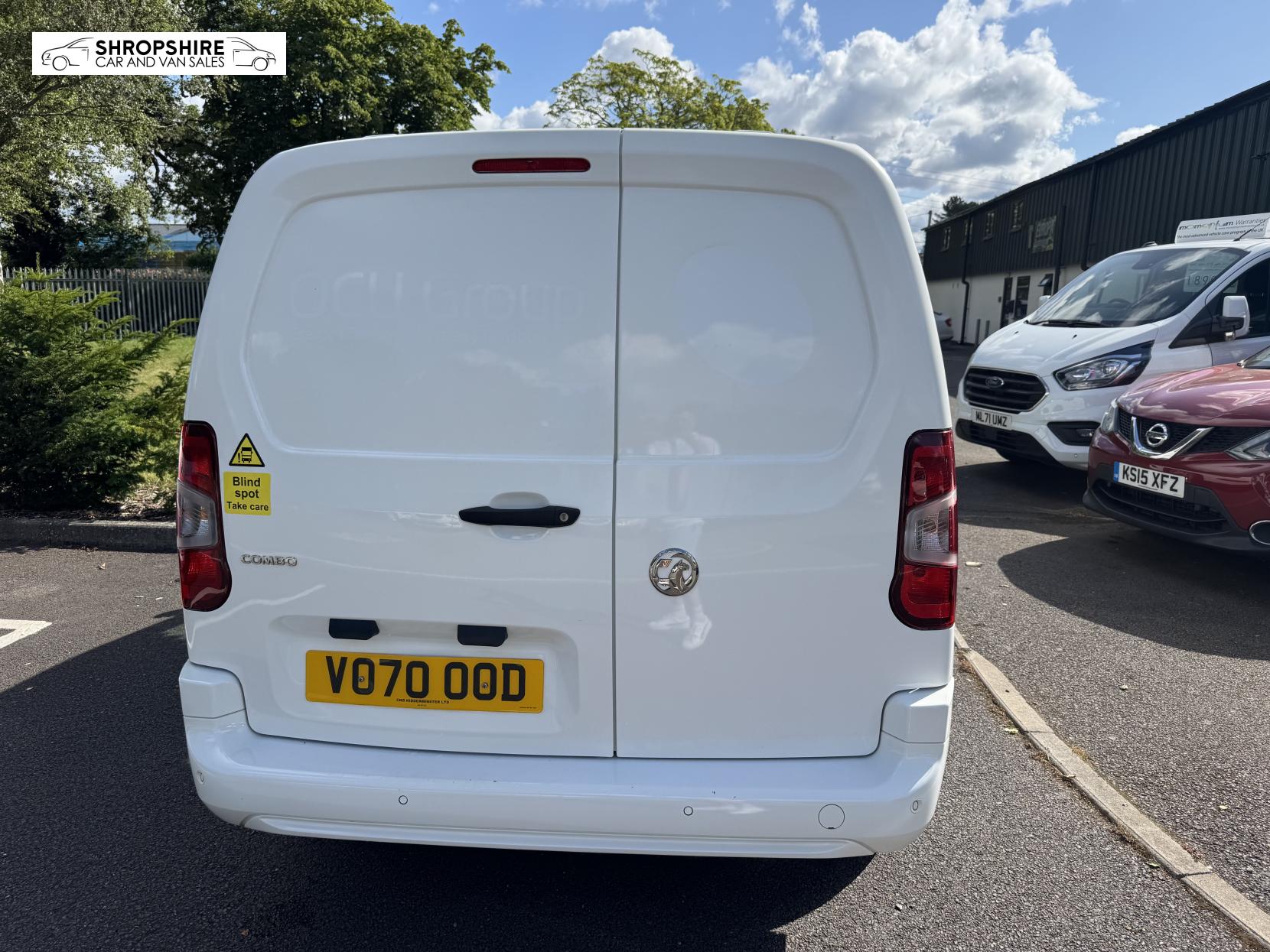 Vauxhall Combo 1.5 Turbo D 2300 Sportive Panel Van 4dr Diesel Manual L2 H1 Euro 6 (s/s) (100 ps)