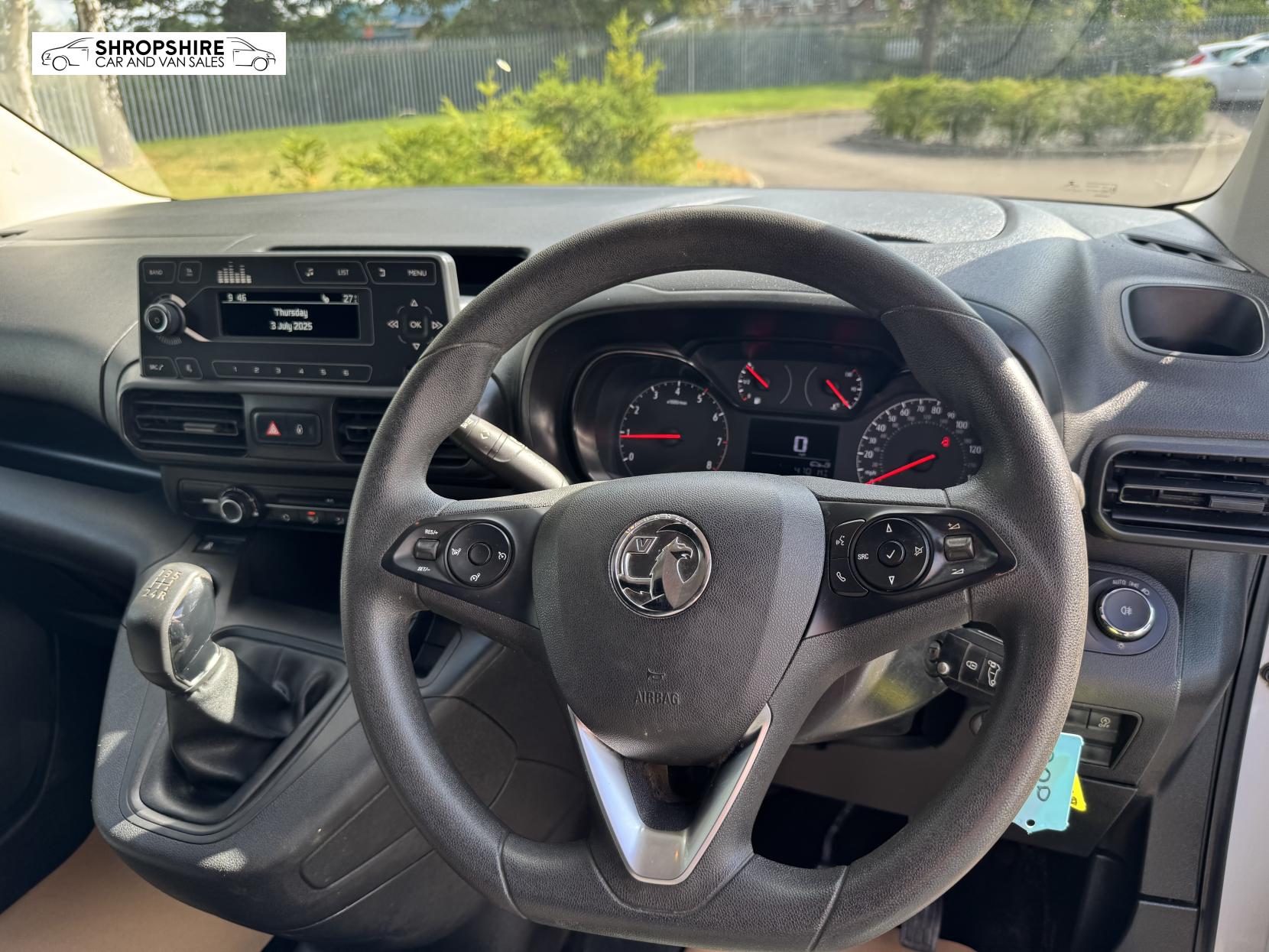 Vauxhall Combo 1.5 Turbo D 2300 Sportive Panel Van 4dr Diesel Manual L2 H1 Euro 6 (s/s) (100 ps)