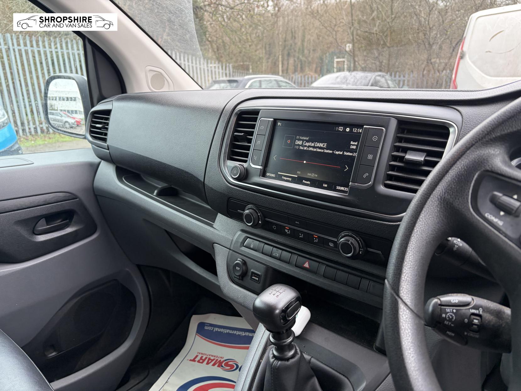 Vauxhall Vivaro 2.0 Turbo D 3100 Elite Panel Van 5dr Diesel Manual L2 H1 Euro 6 (s/s) (120 ps)