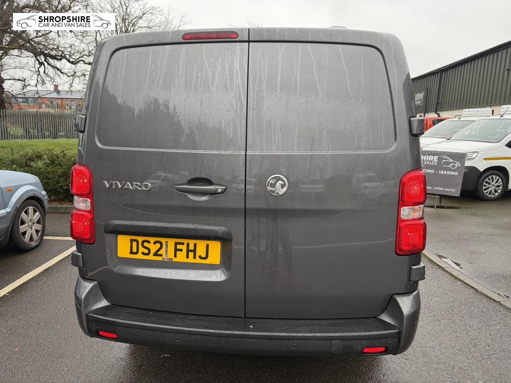 Vauxhall Vivaro 2.0 Turbo D 3100 Elite Panel Van 5dr Diesel Manual L2 H1 Euro 6 (s/s) (120 ps)