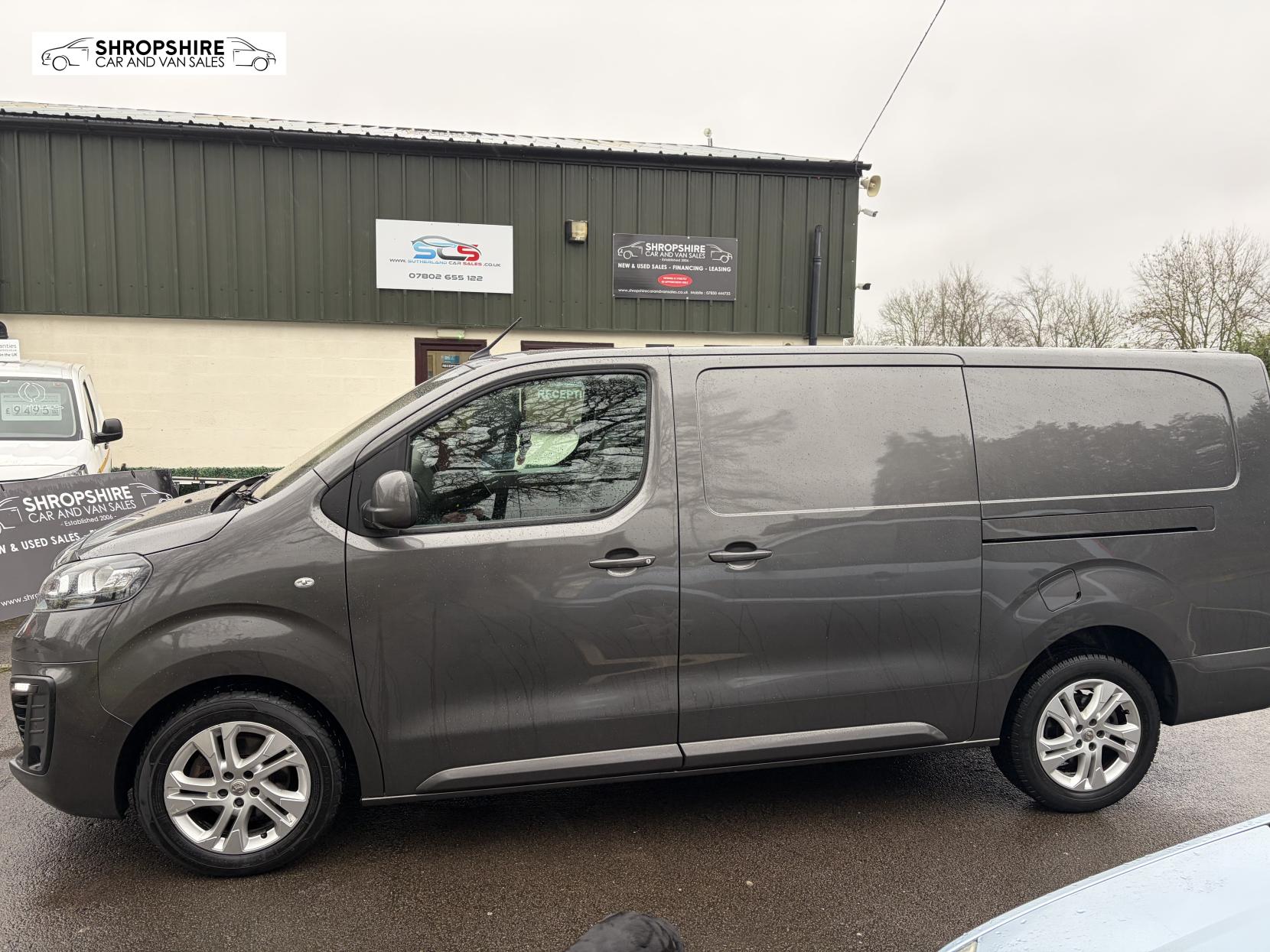Vauxhall Vivaro 2.0 Turbo D 3100 Elite Panel Van 5dr Diesel Manual L2 H1 Euro 6 (s/s) (120 ps)