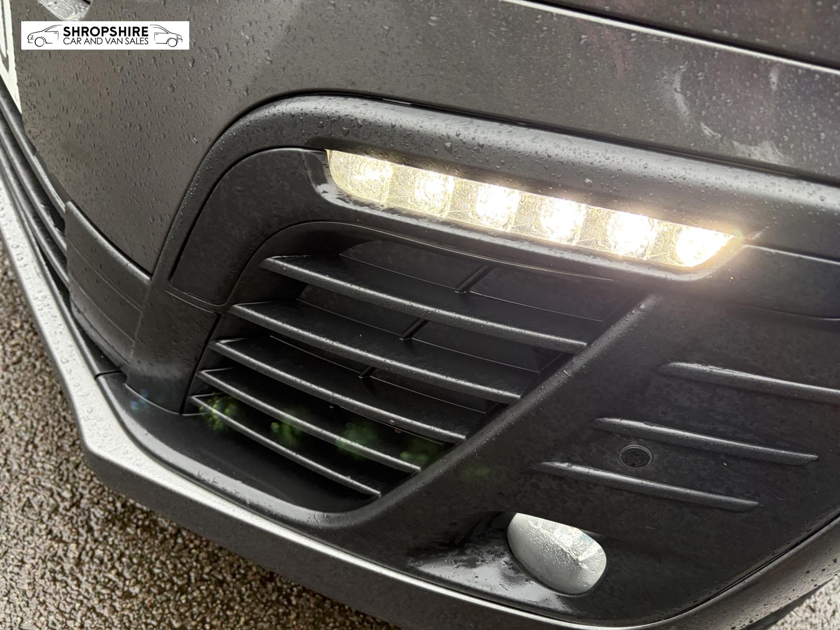 Vauxhall Vivaro 2.0 Turbo D 3100 Elite Panel Van 5dr Diesel Manual L2 H1 Euro 6 (s/s) (120 ps)