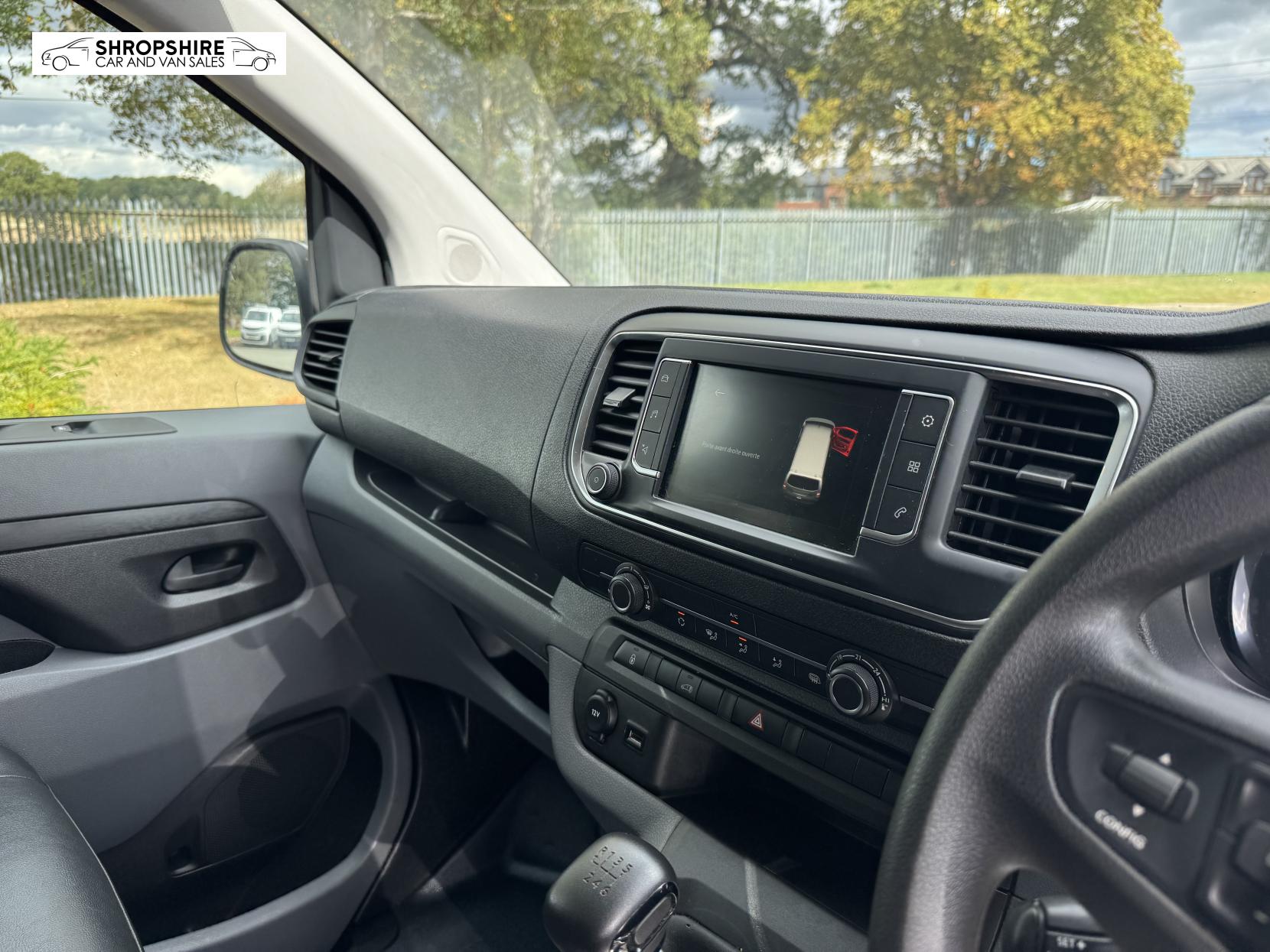 Vauxhall Vivaro 1.5 Turbo D 2900 Sportive Panel Van 5dr Diesel Manual L2 H1 Euro 6 (s/s) (100 ps)