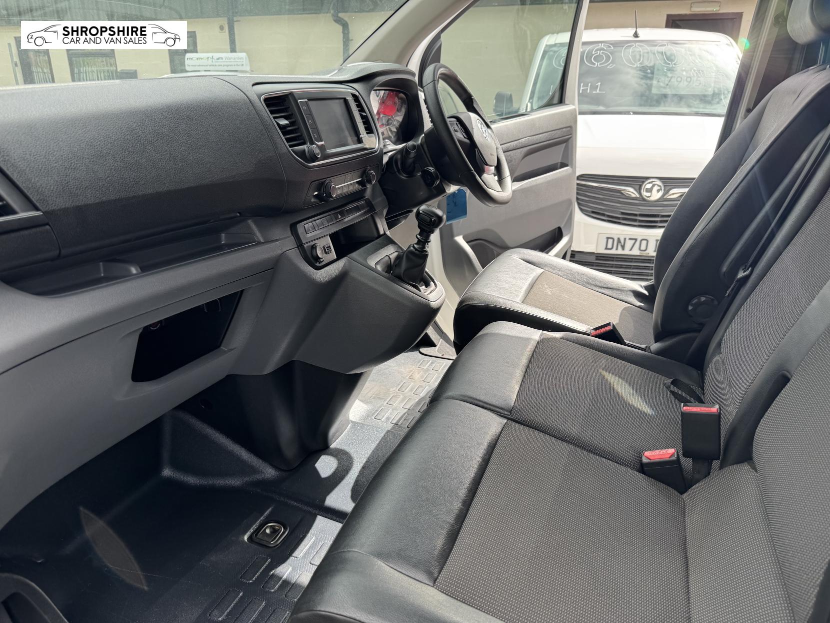 Vauxhall Vivaro 1.5 Turbo D 2900 Sportive Panel Van 5dr Diesel Manual L2 H1 Euro 6 (s/s) (100 ps)