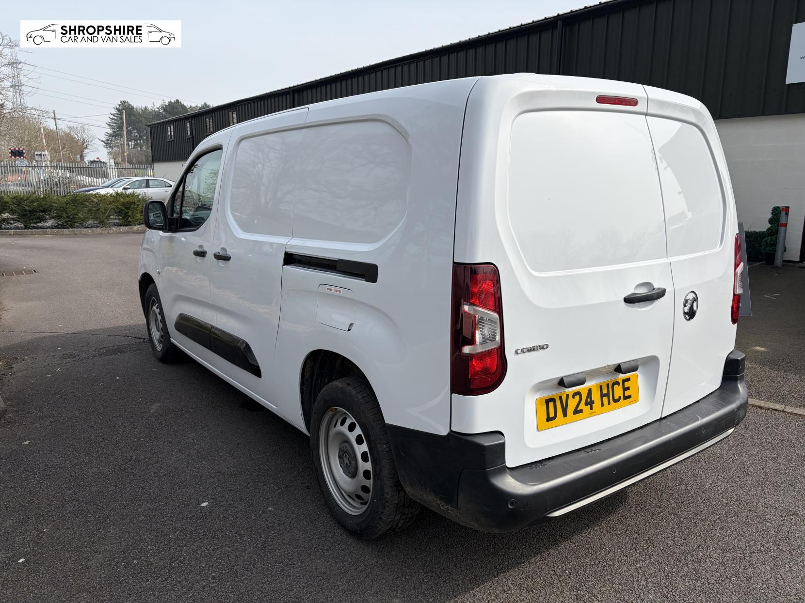 Vauxhall Combo 1.5 Turbo D 2300 Prime XL Panel Van 6dr Diesel Manual LWB Euro 6 (s/s) (100 ps)