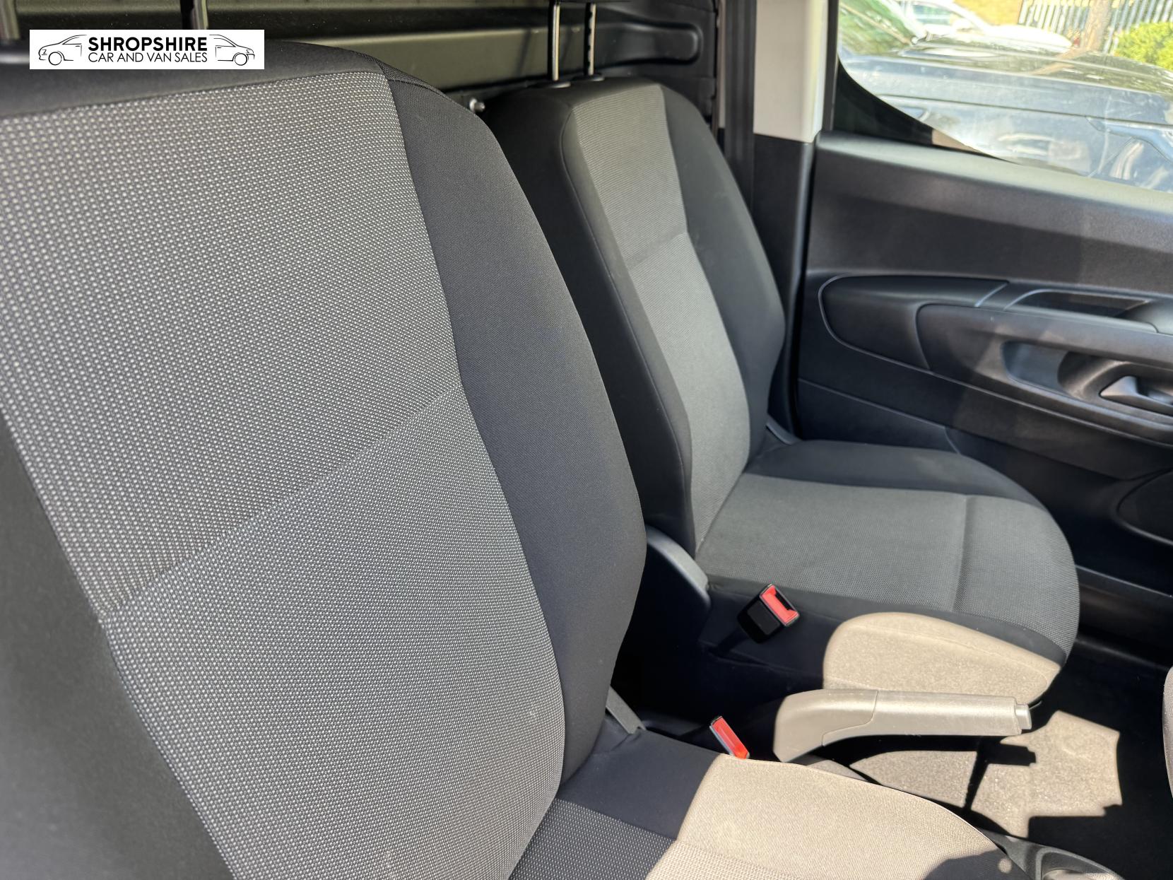 Vauxhall Combo 1.5 Sportive Panel Van (2018 - 2024)