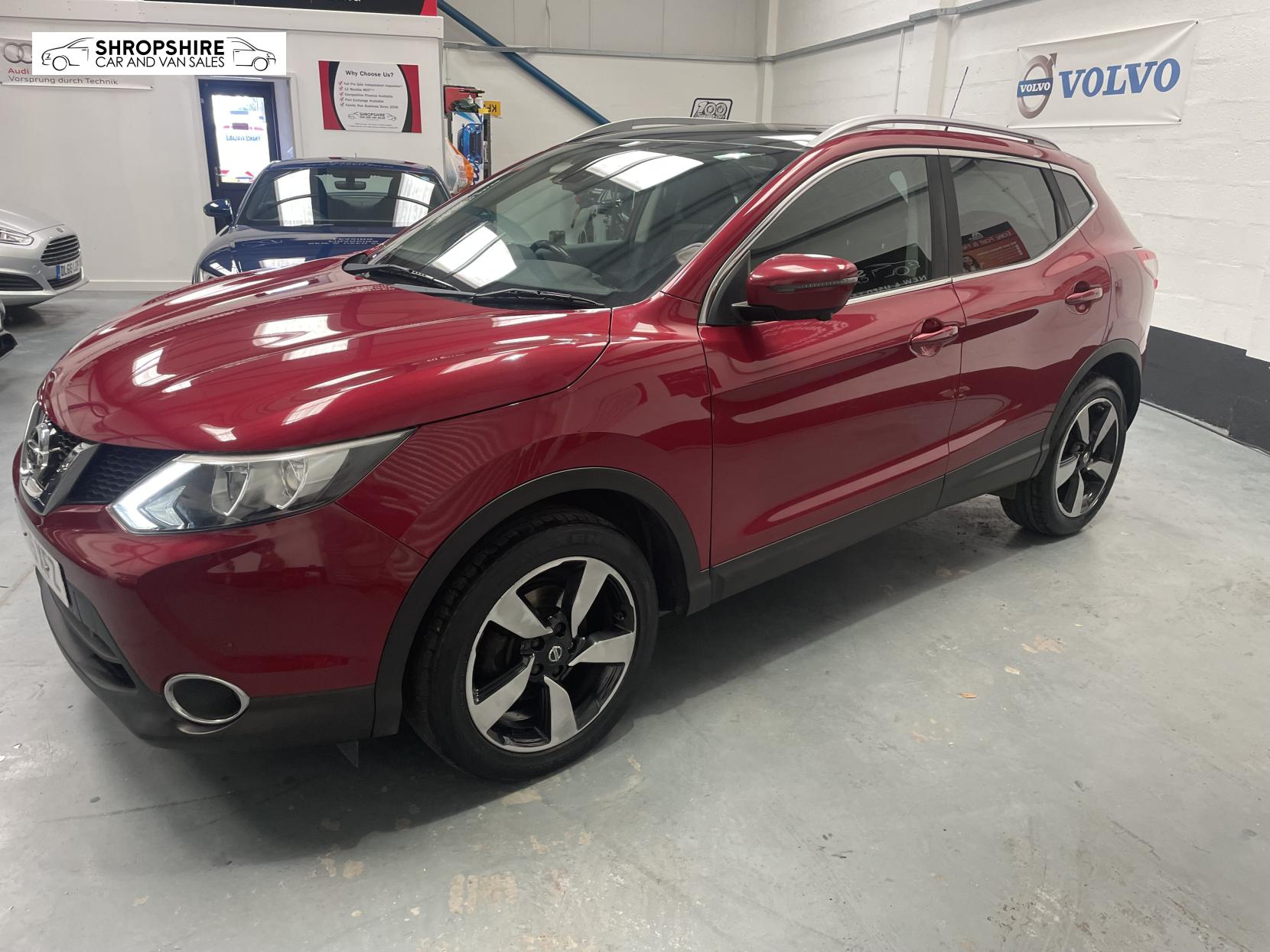 Nissan Qashqai 1.6 dCi n-tec+ SUV 5dr Diesel Manual 2WD Euro 5 (s/s) (130 ps)