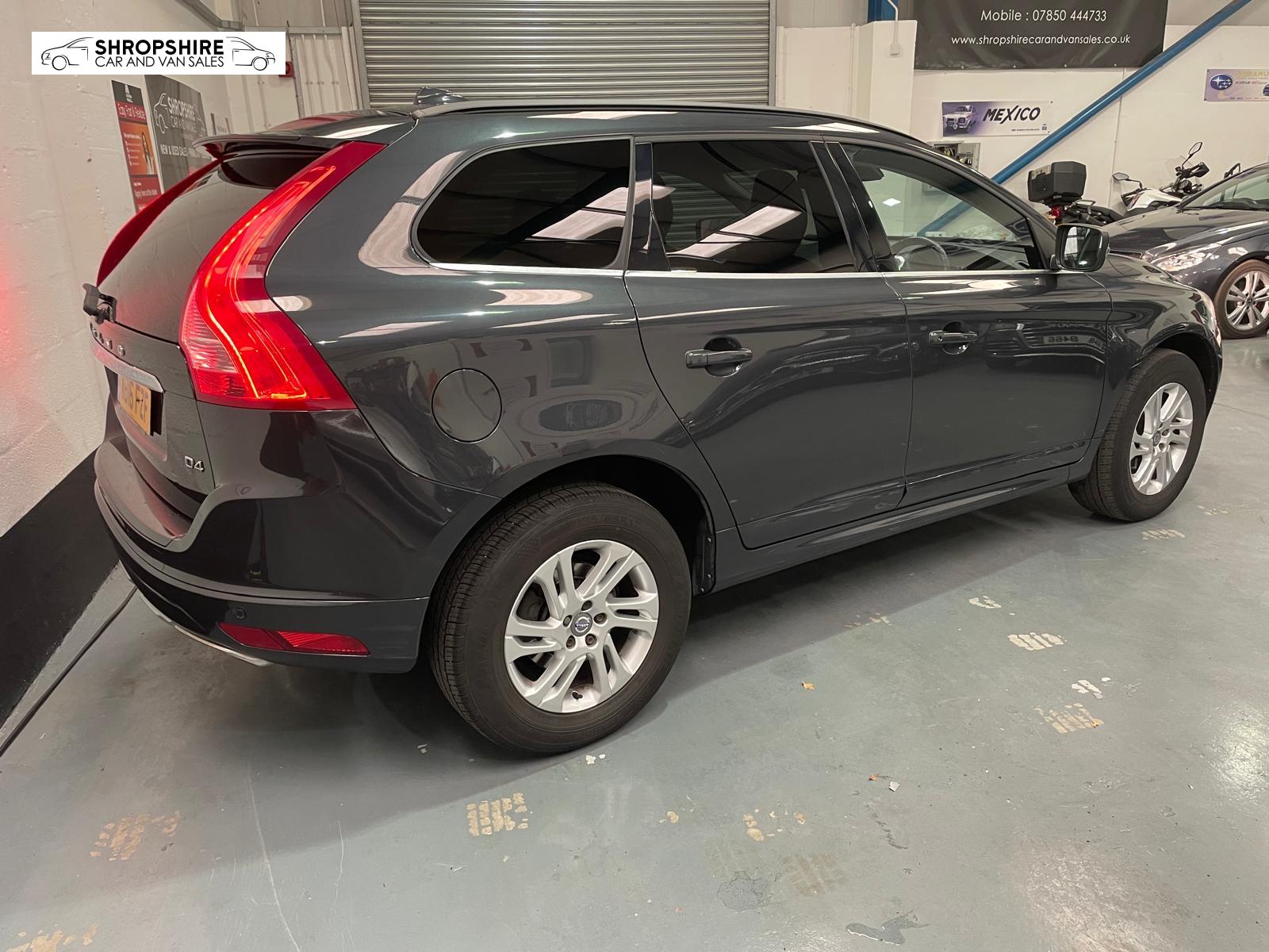 Volvo XC60 2.0 D4 SE Nav SUV 5dr Diesel Manual Euro 6 (s/s) (190 ps)