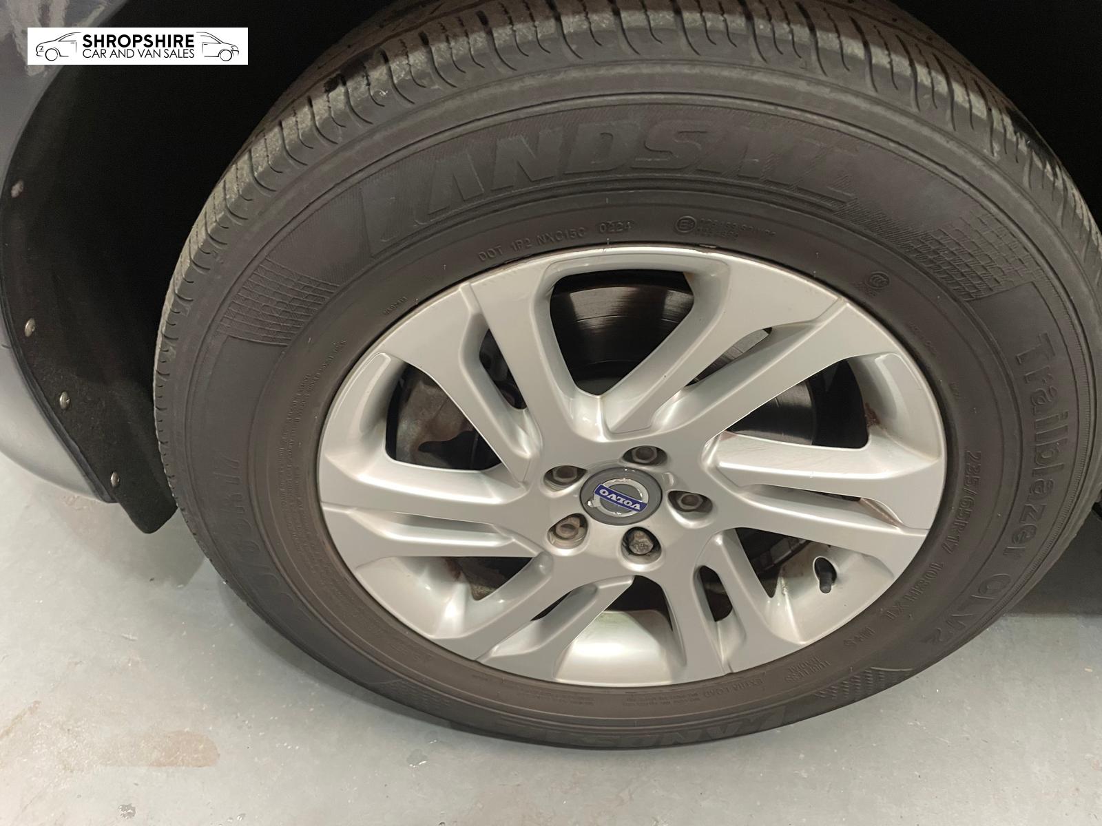Volvo XC60 2.0 D4 SE Nav SUV 5dr Diesel Manual Euro 6 (s/s) (190 ps)