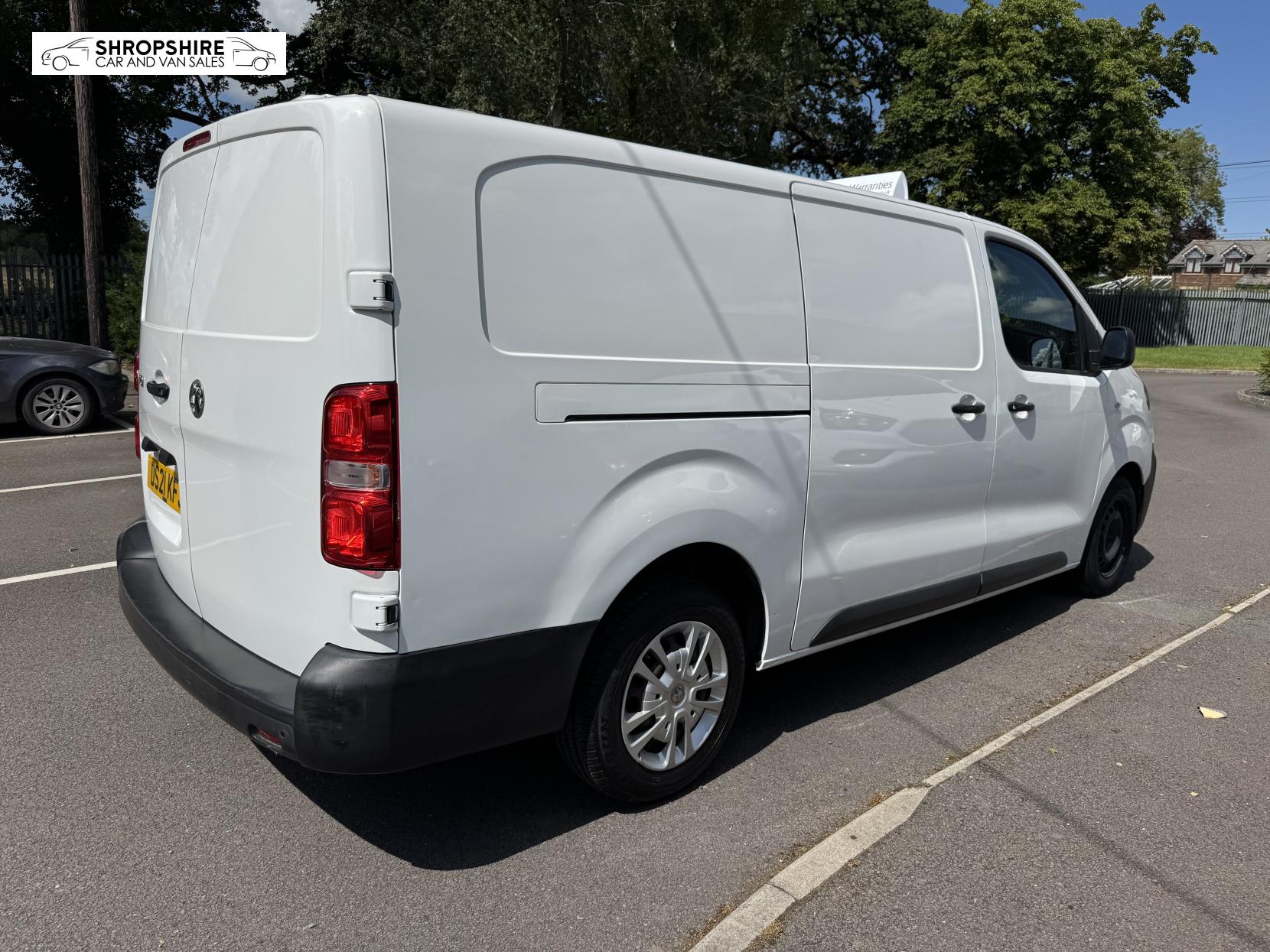 Vauxhall Vivaro 1.5 Turbo D 2900 Dynamic Panel Van 6dr Diesel Manual L2 H1 Euro 6 (s/s) (100 ps)