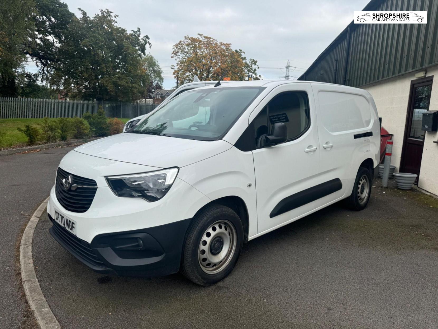 Vauxhall Combo 1.5 Turbo D 2300 Edition Auto L2 H1 Euro 6 (s/s) 4dr