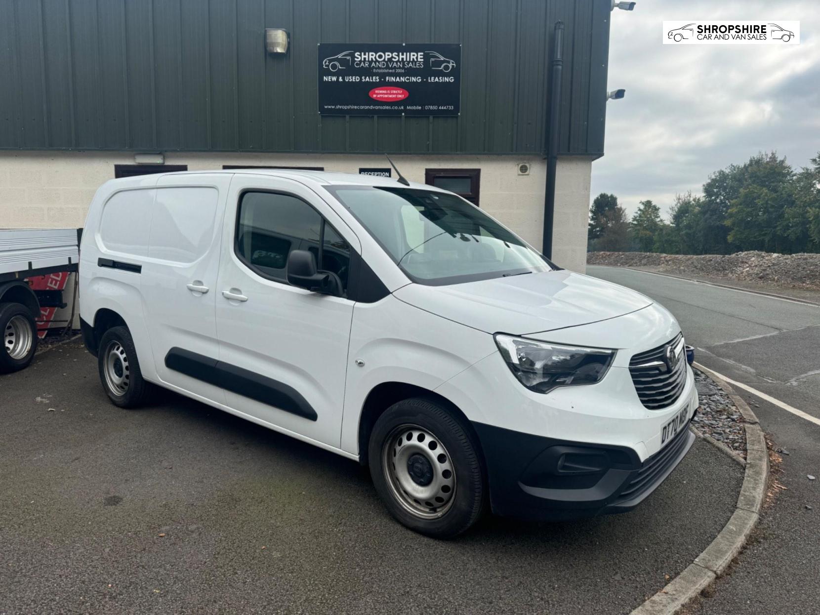 Vauxhall Combo 1.5 Turbo D 2300 Edition Auto L2 H1 Euro 6 (s/s) 4dr