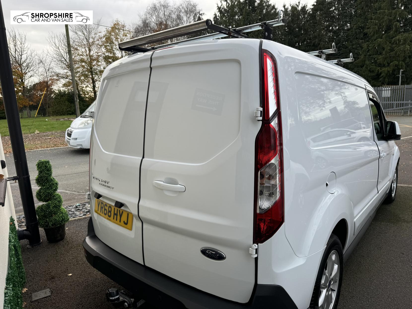 Ford Transit Connect 1.5 TDCi 240 Limited Panel Van 5dr Diesel Powershift L2 H1 (129 g/km, 118 bhp)