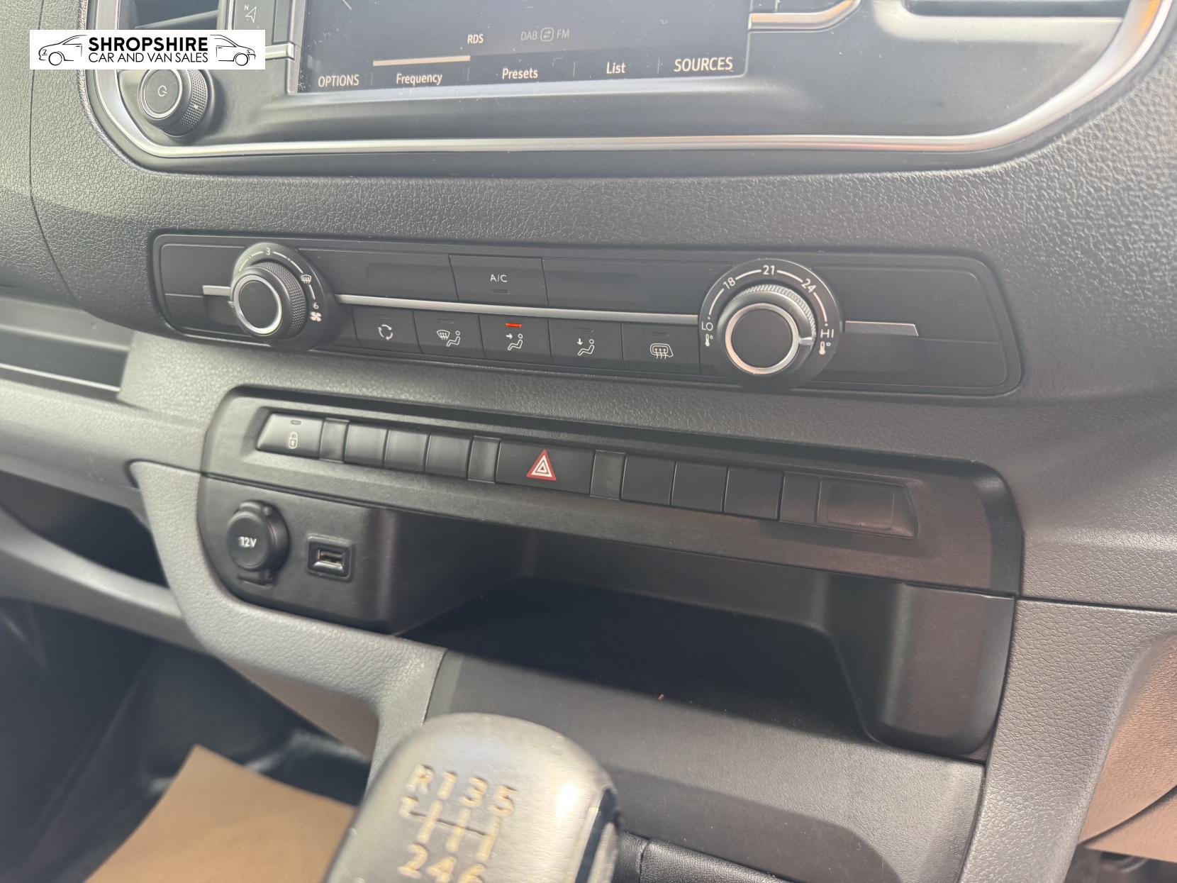 Vauxhall Vivaro 1.5 Turbo D 2900 Dynamic Panel Van 6dr Diesel Manual L2 H1 Euro 6 (s/s) (100 ps)