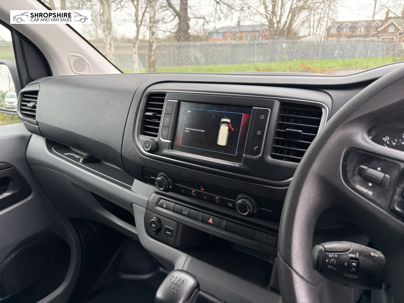 Peugeot Expert 1.5 BlueHDi 1000 Professional Standard Panel Van 6dr Diesel Manual MWB Euro 6 (s/s) (100 bhp)