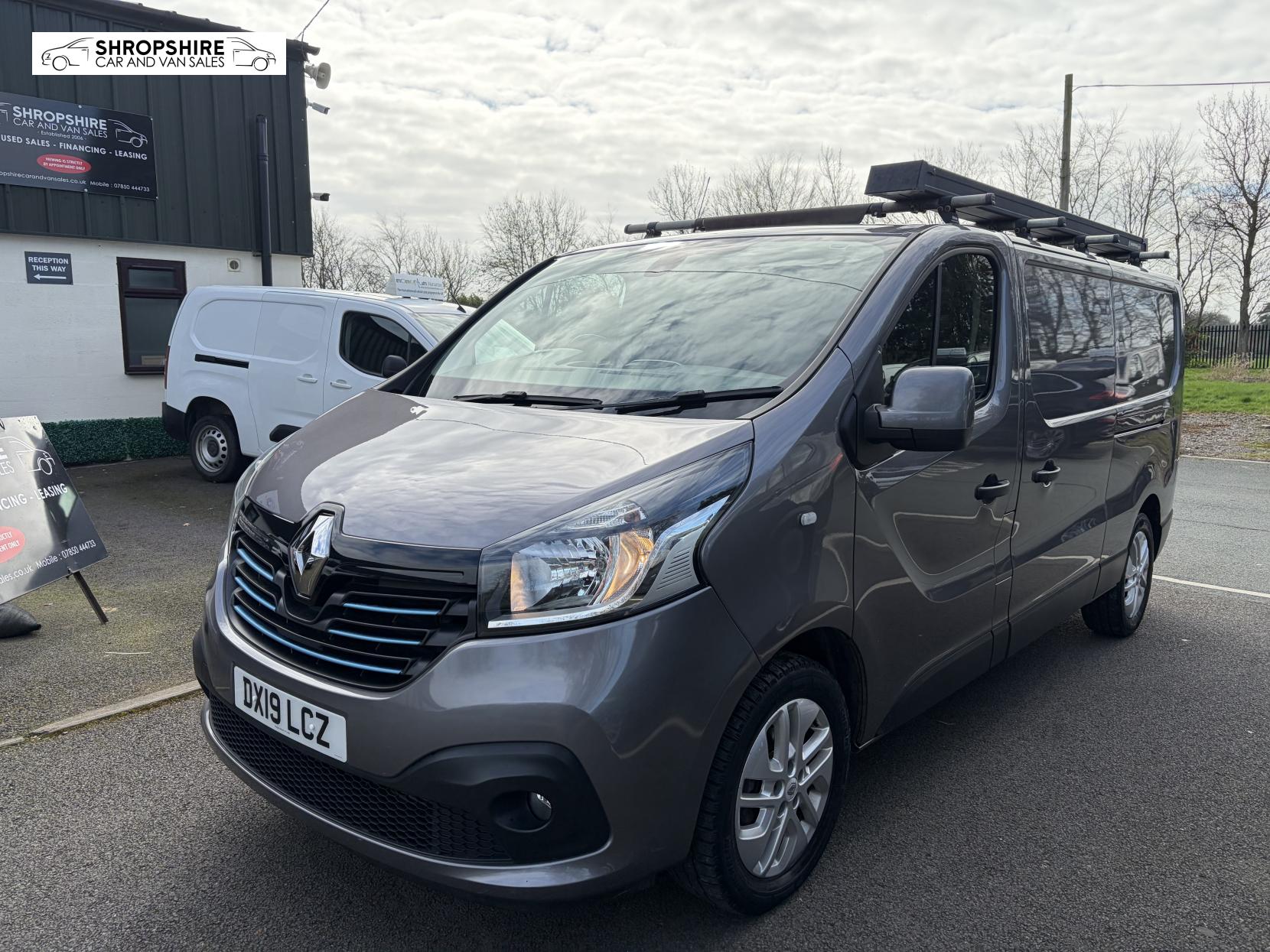 Renault Trafic 1.6 dCi ENERGY 29 Sport Nav Panel Van 5dr Diesel Manual LWB Standard Roof Euro 6 (s/s) (125 ps)