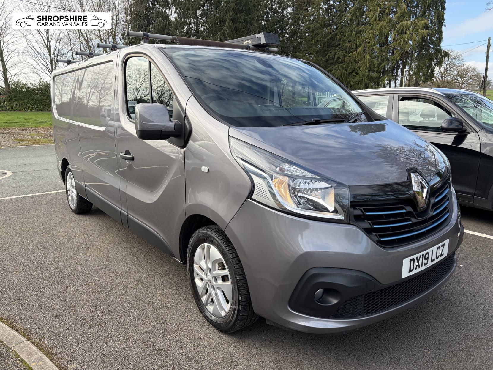 Renault Trafic 1.6 dCi ENERGY 29 Sport Nav Panel Van 5dr Diesel Manual LWB Standard Roof Euro 6 (s/s) (125 ps)