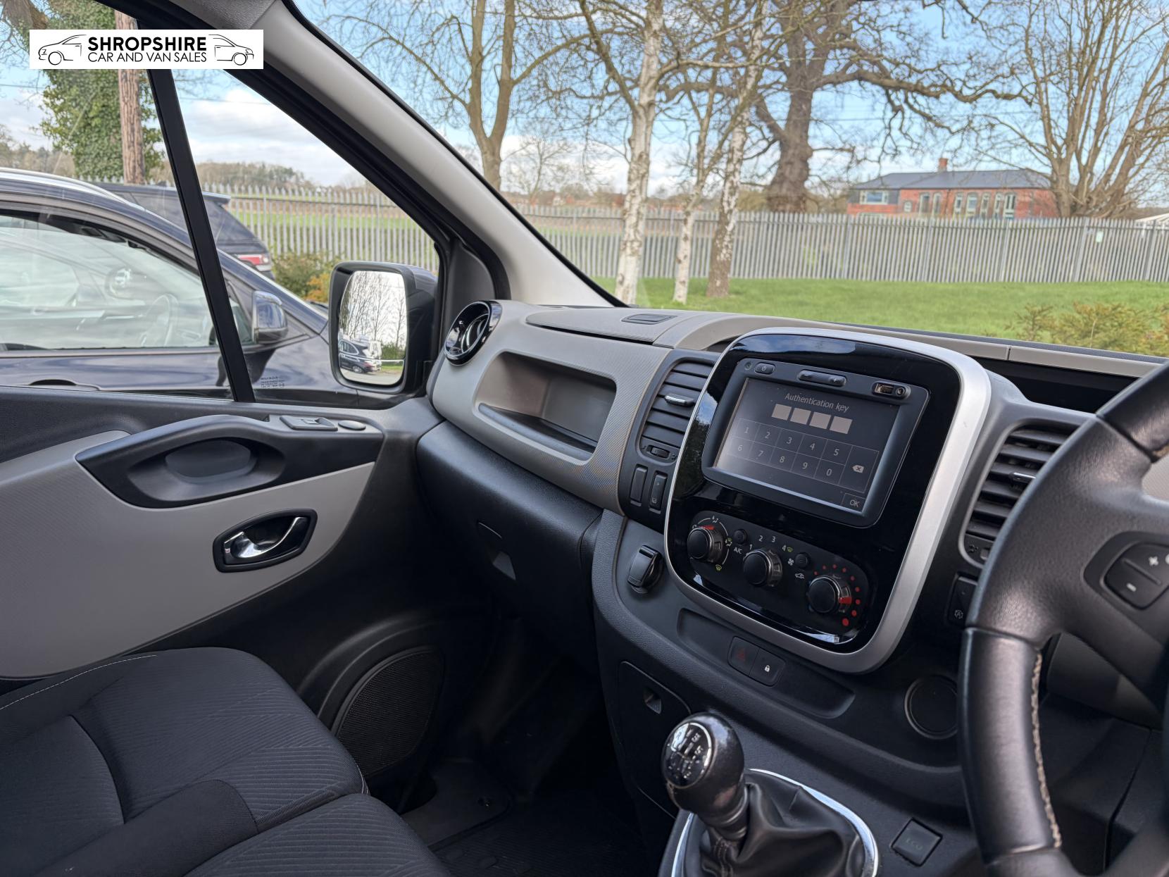 Renault Trafic 1.6 dCi ENERGY 29 Sport Nav Panel Van 5dr Diesel Manual LWB Standard Roof Euro 6 (s/s) (125 ps)