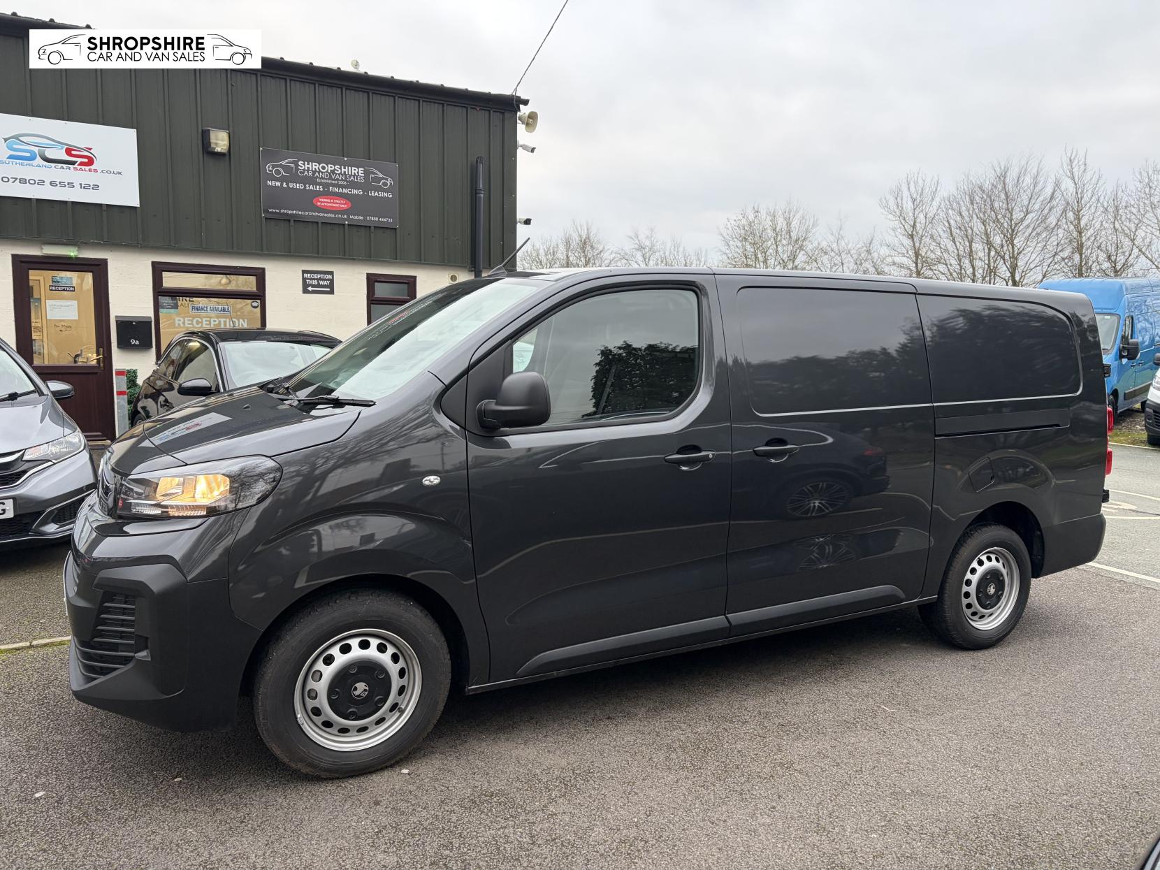 Vauxhall Vivaro 2.0 Turbo D Prime XL Panel Van 6dr Diesel Auto LWB Euro 6 (s/s) (145 ps)
