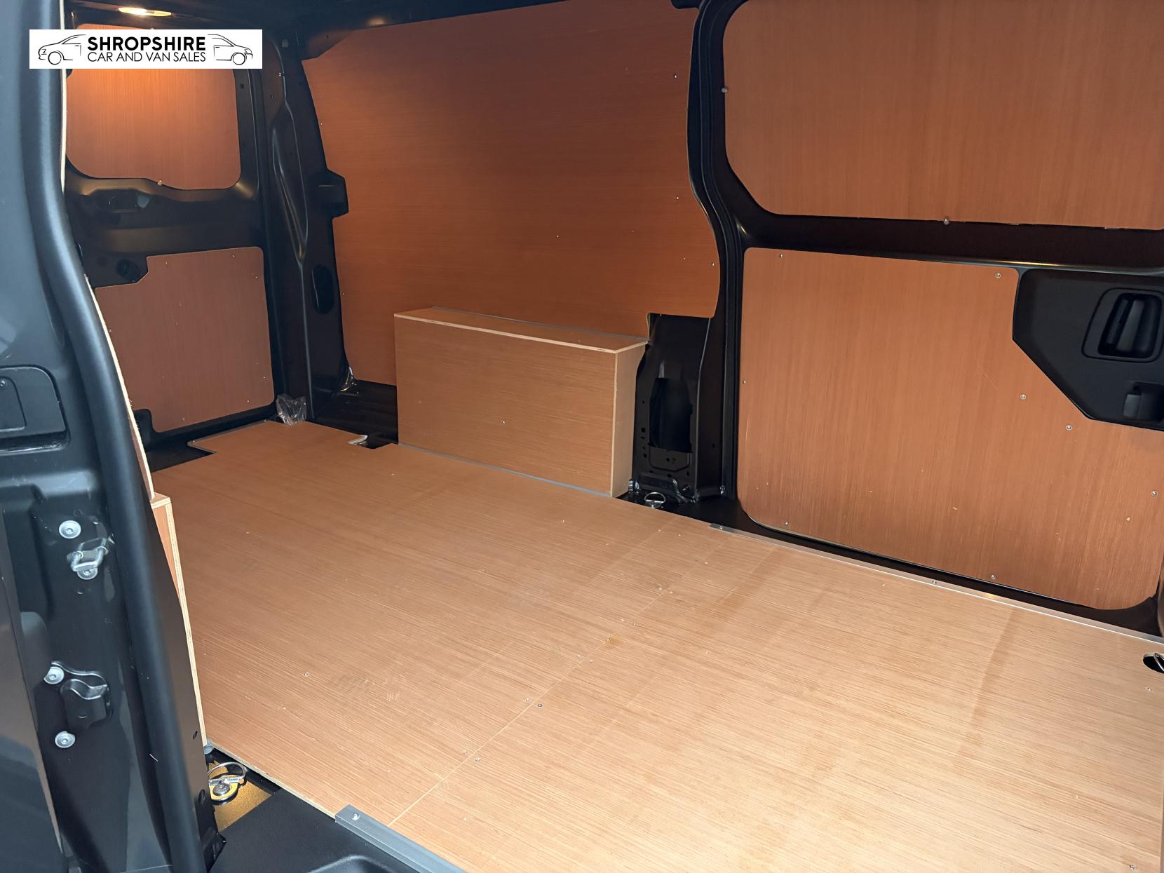 Vauxhall Vivaro 2.0 Turbo D Prime XL Panel Van 6dr Diesel Auto LWB Euro 6 (s/s) (145 ps)