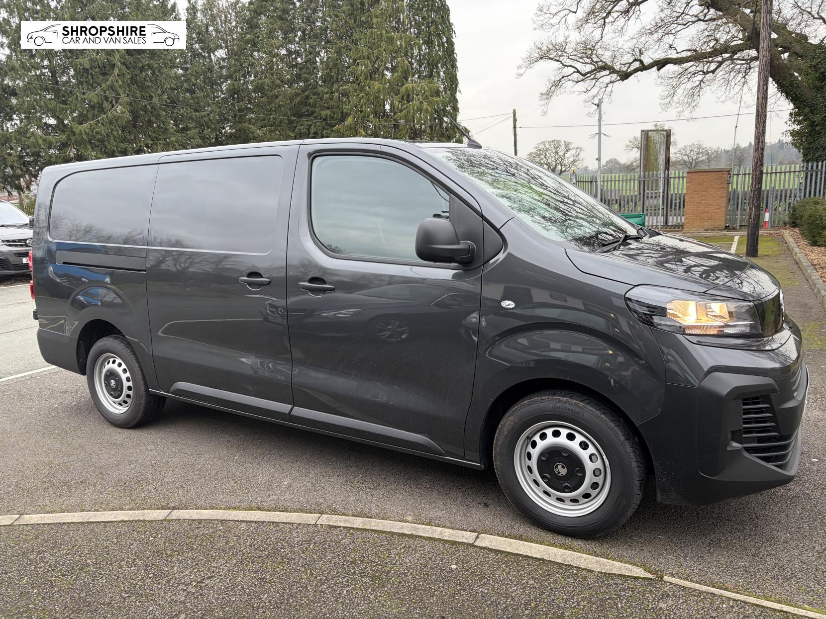 Vauxhall Vivaro 2.0 Turbo D Prime XL Panel Van 6dr Diesel Auto LWB Euro 6 (s/s) (145 ps)