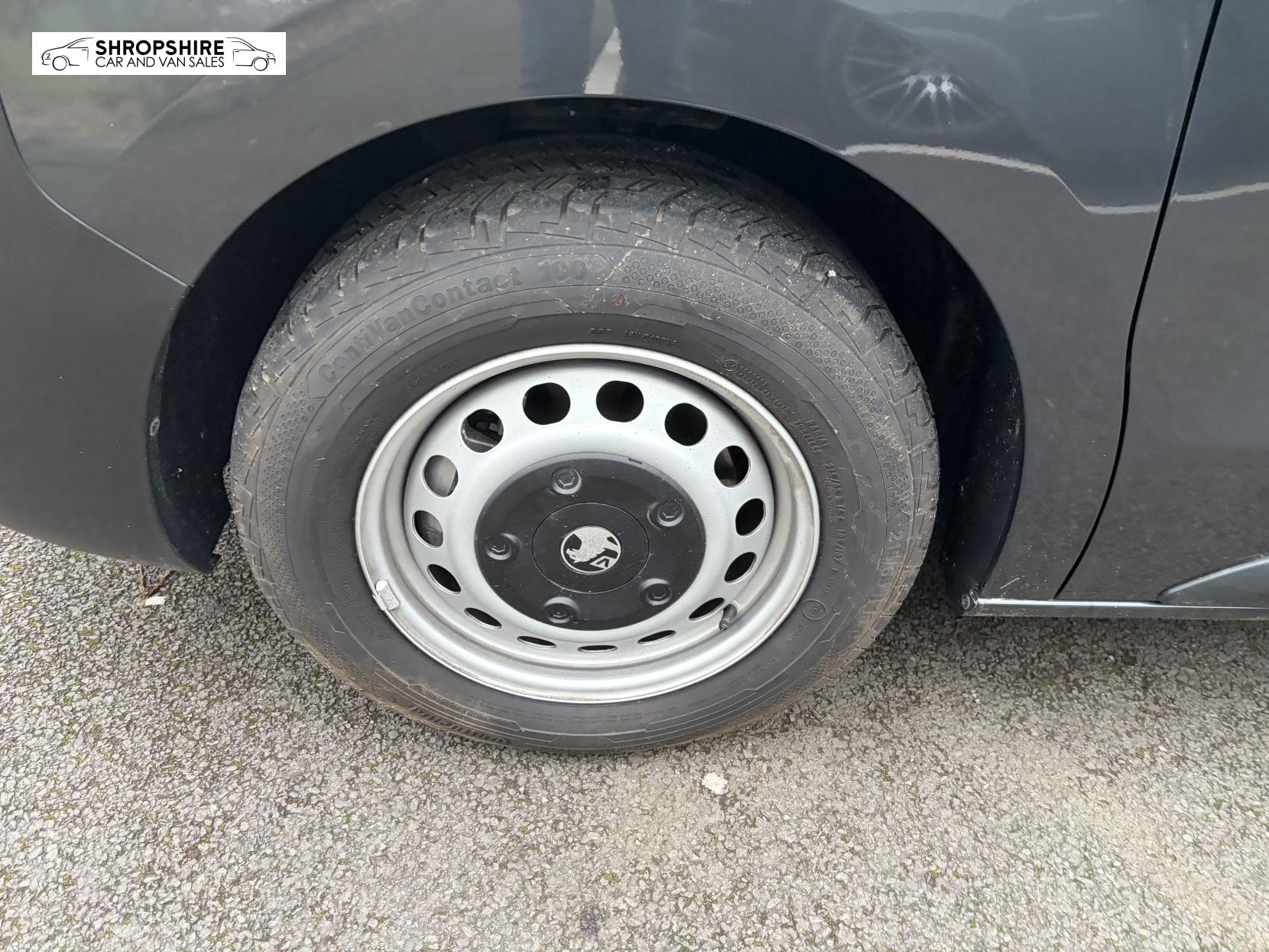 Vauxhall Vivaro 2.0 Turbo D Prime XL Panel Van 6dr Diesel Auto LWB Euro 6 (s/s) (145 ps)