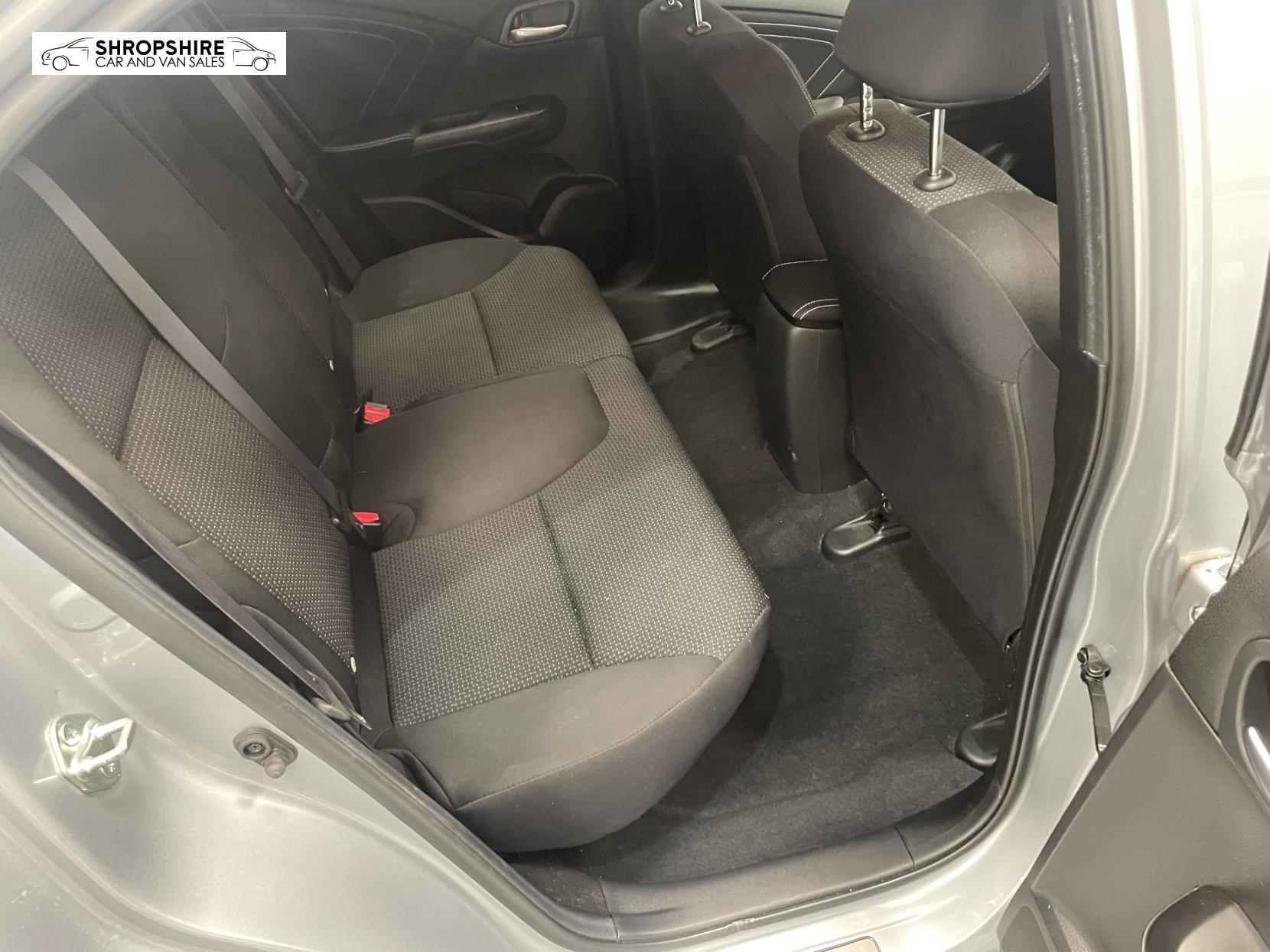 Honda Civic 1.6 i-DTEC Sport Hatchback 5dr Diesel Manual Euro 5 (s/s) (120 ps)