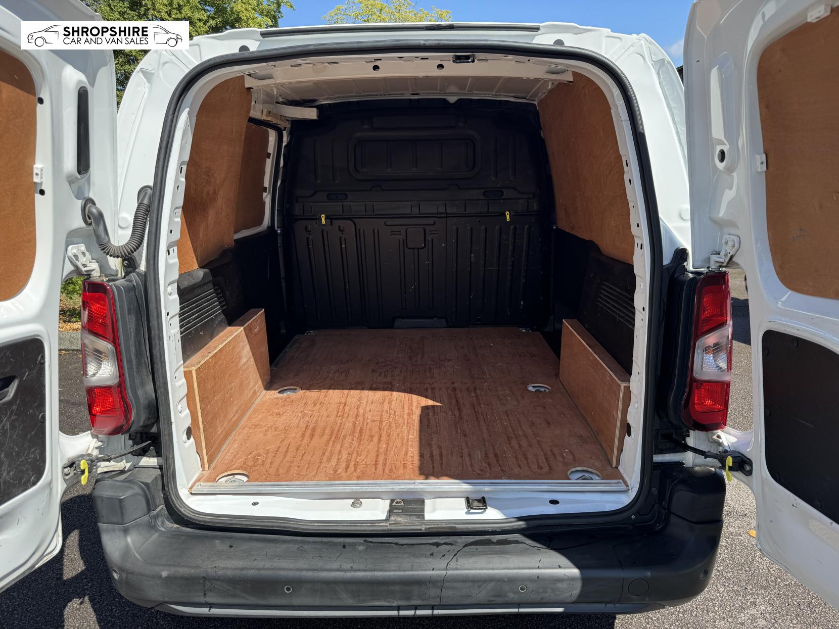 Citroen Berlingo 1.5 BlueHDi 650 Enterprise M Panel Van 5dr Diesel Manual SWB Euro 6 (75 ps)