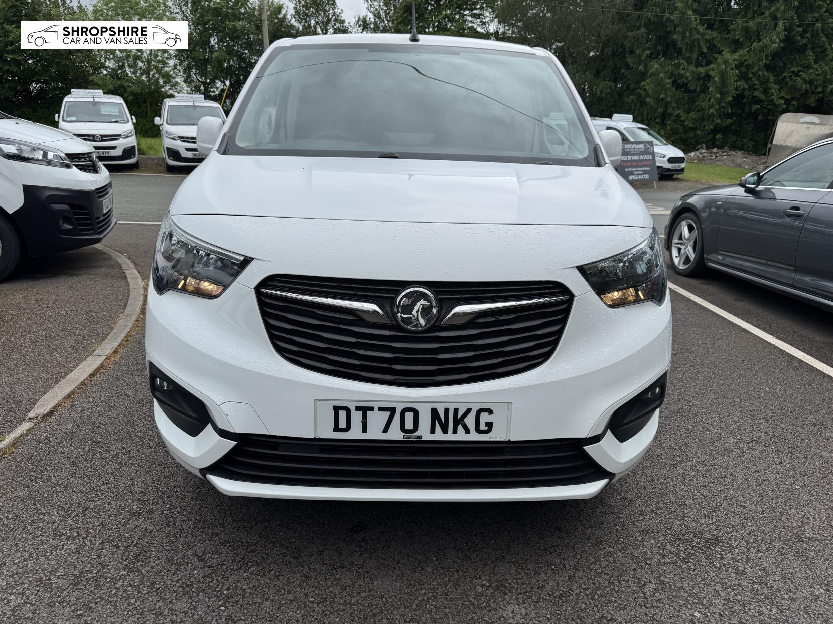 Vauxhall Combo 1.5 Turbo D 2300 Sportive Panel Van 4dr Diesel Manual L1 H1 Euro 6 (100 ps)