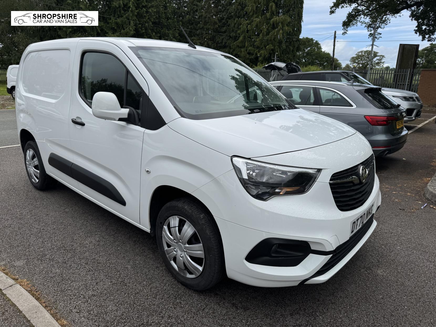 Vauxhall Combo 1.5 Turbo D 2300 Sportive Panel Van 4dr Diesel Manual L1 H1 Euro 6 (100 ps)