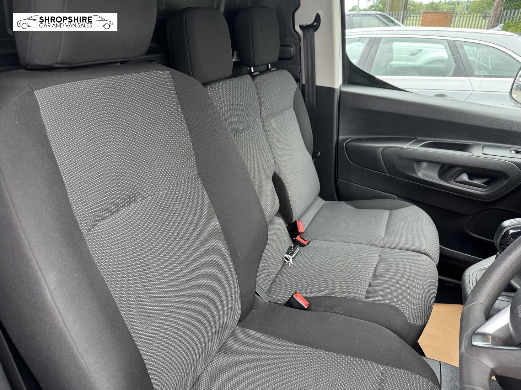 Vauxhall Combo 1.5 Turbo D 2300 Sportive Panel Van 4dr Diesel Manual L1 H1 Euro 6 (100 ps)